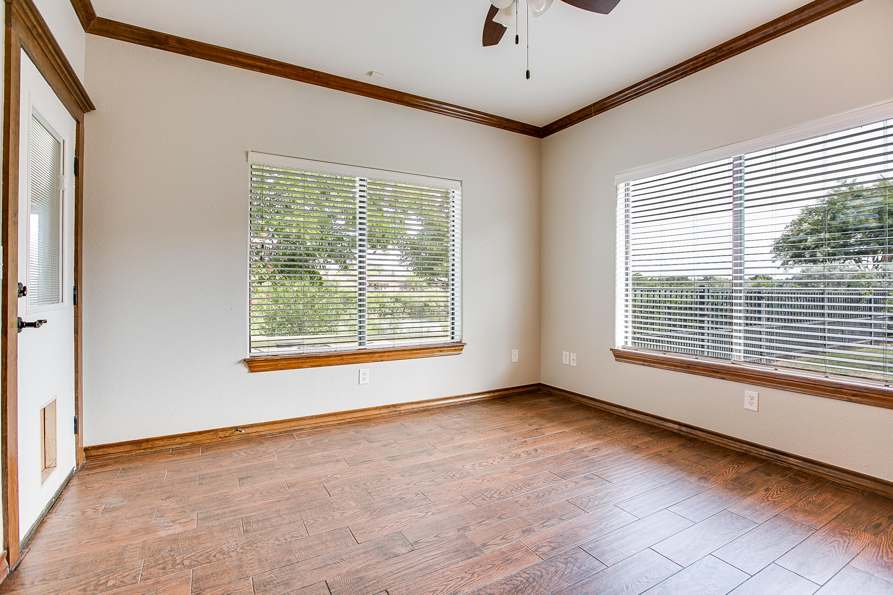 4309 Brook Hollow Lane Property Photo 10