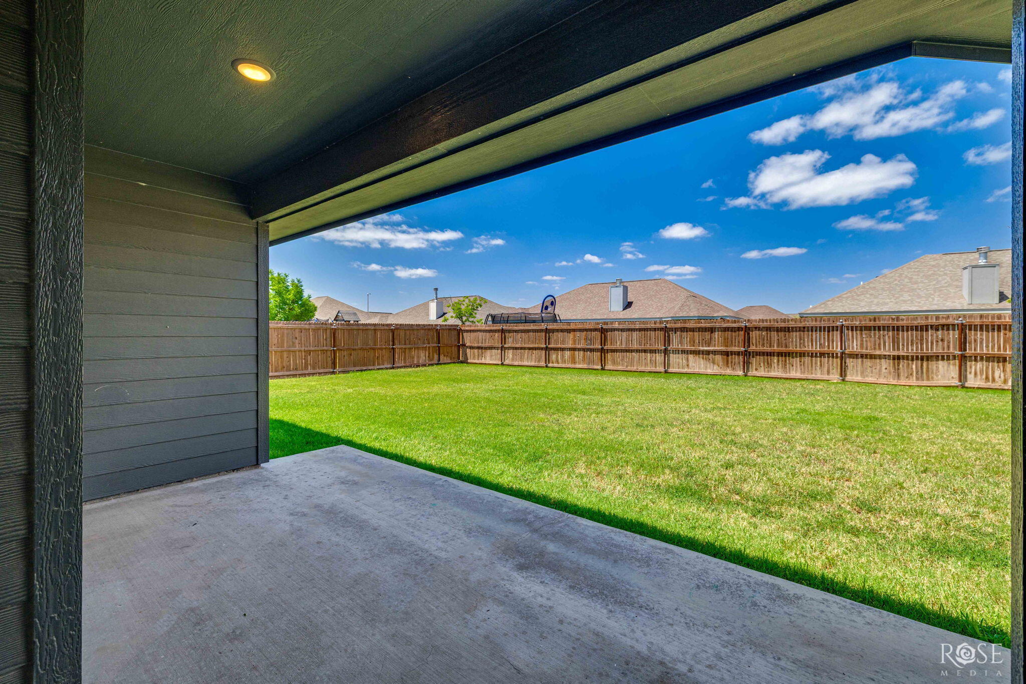 1913 Lamplighter Lane Property Photo 29