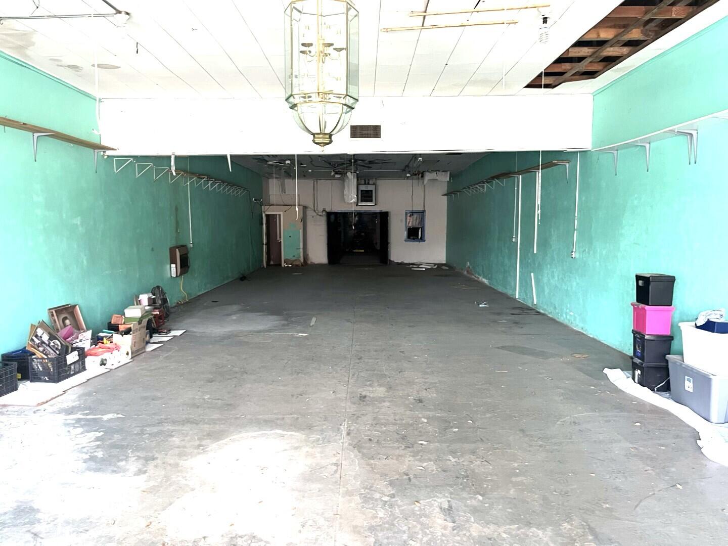 115 N Chadbourne Street Property Photo 3