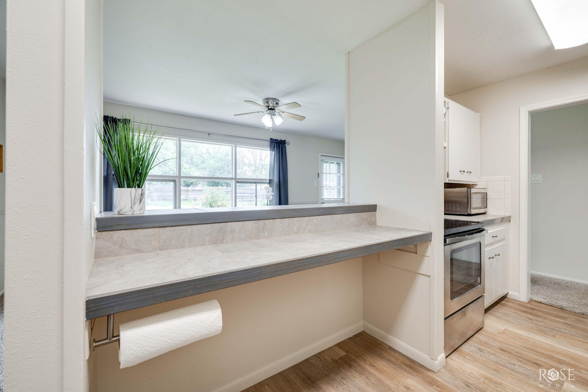 2516 University Avenue Property Photo 11