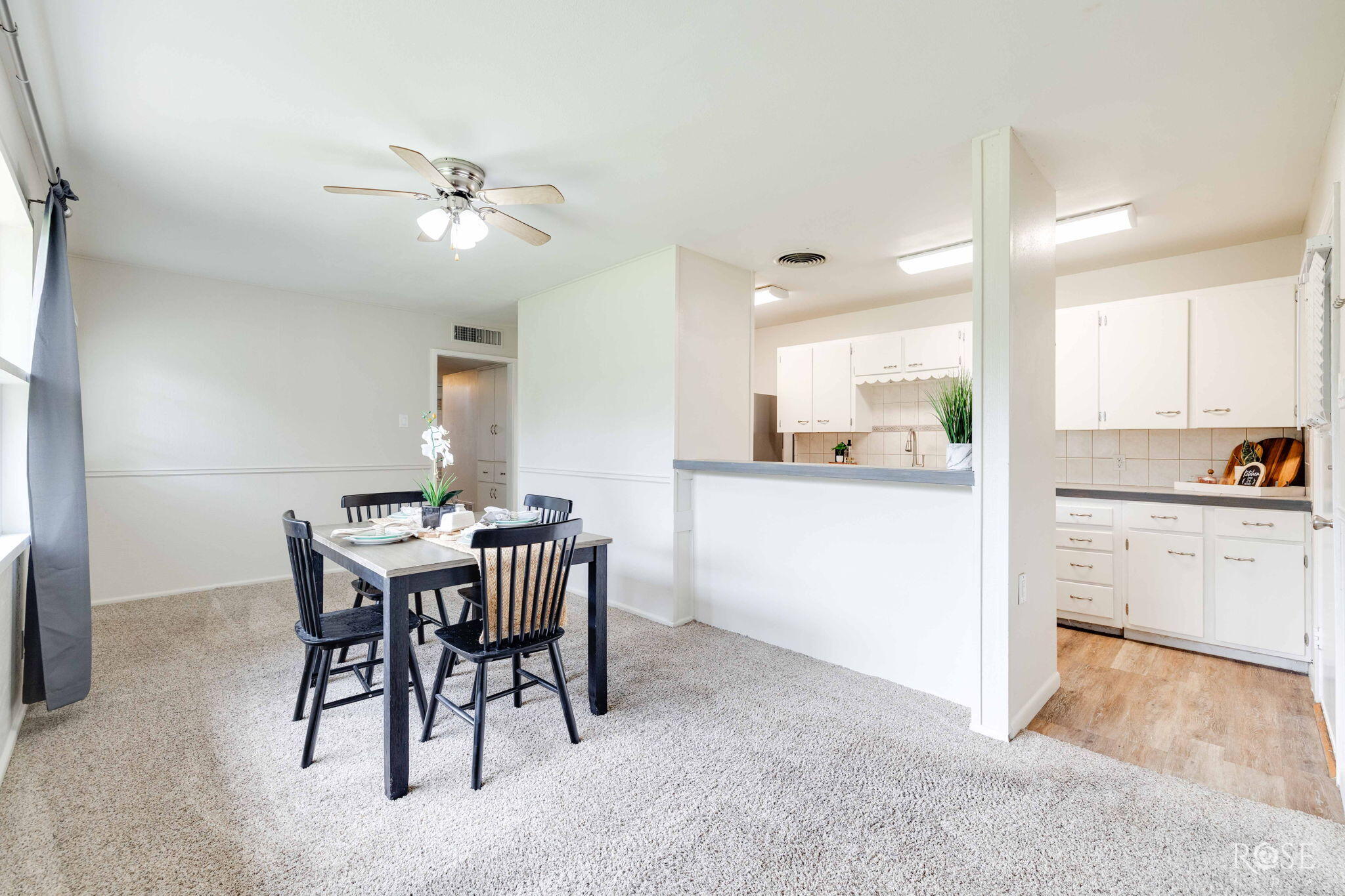 2516 University Avenue Property Photo 12