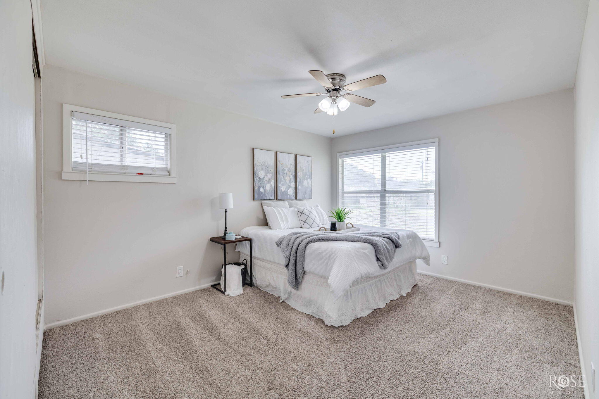 2516 University Avenue Property Photo 14