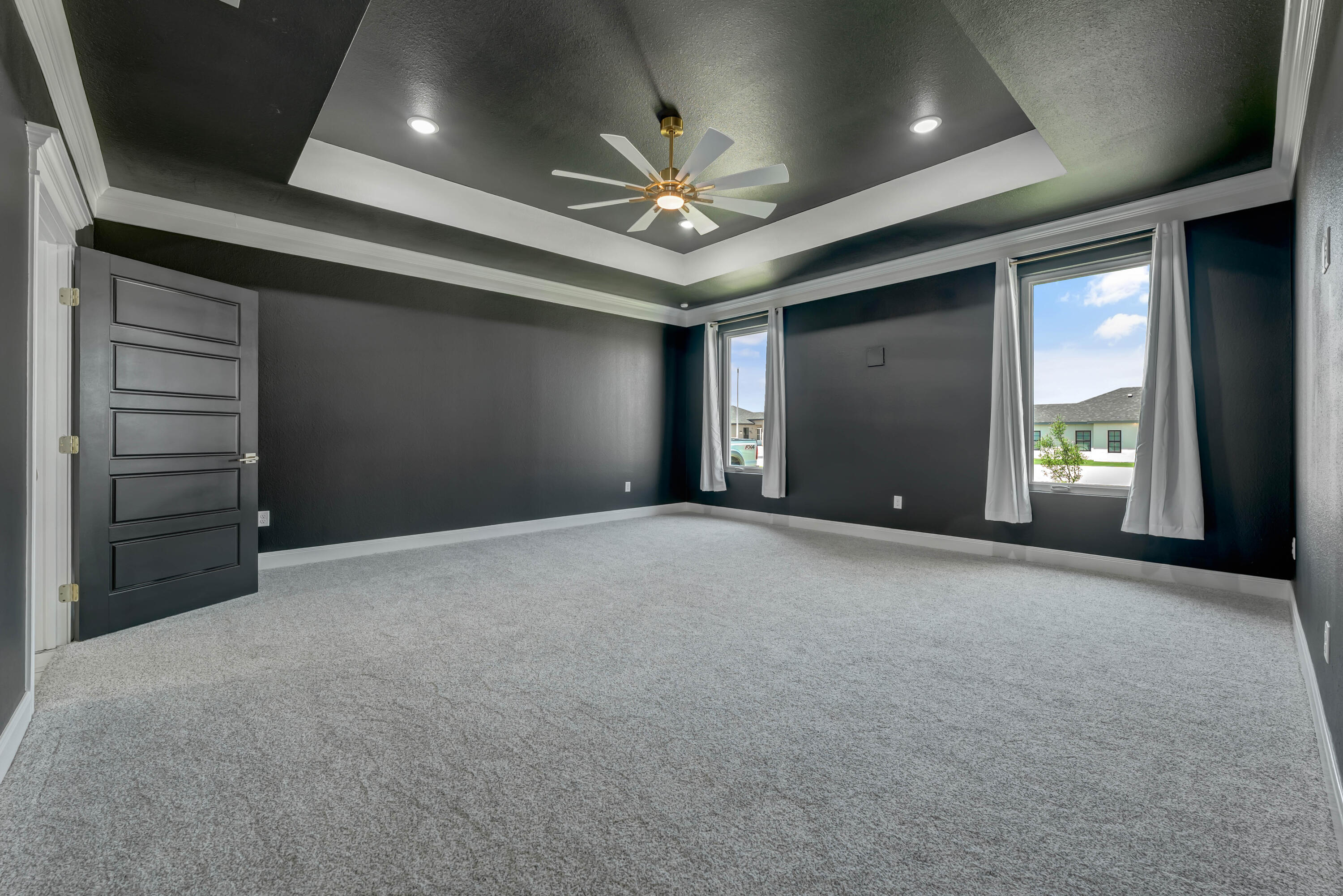 1605 Club House Lane Property Photo 38