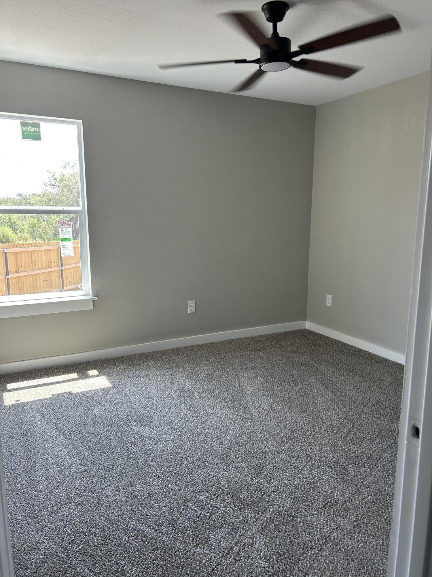 423 E Harris Avenue Property Photo 14