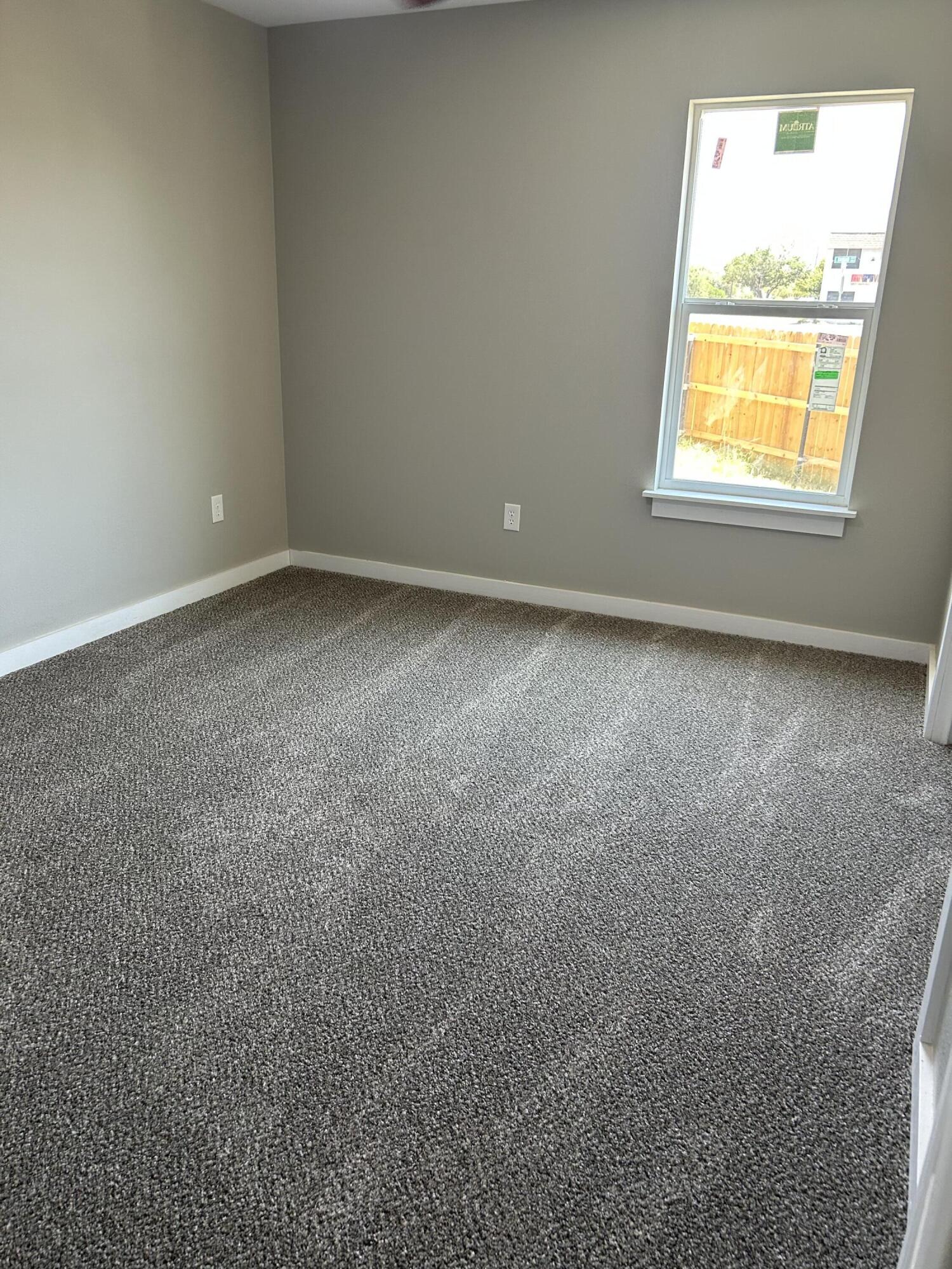 423 E Harris Avenue Property Photo 15