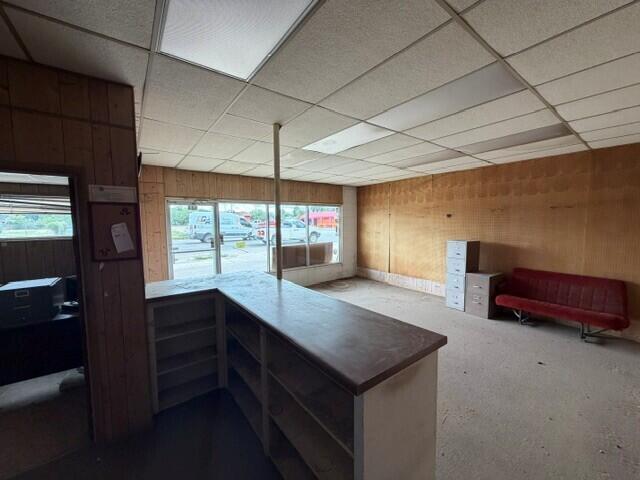 305 E 19th Street Property Photo 3