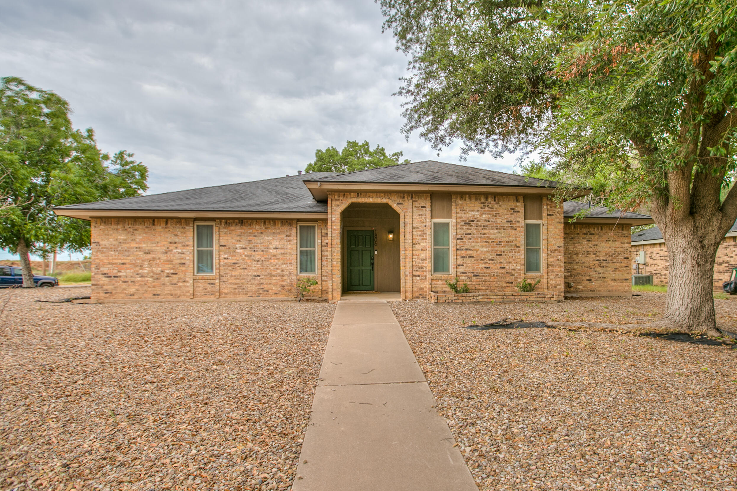 1806 Kansas Avenue Property Photo 3