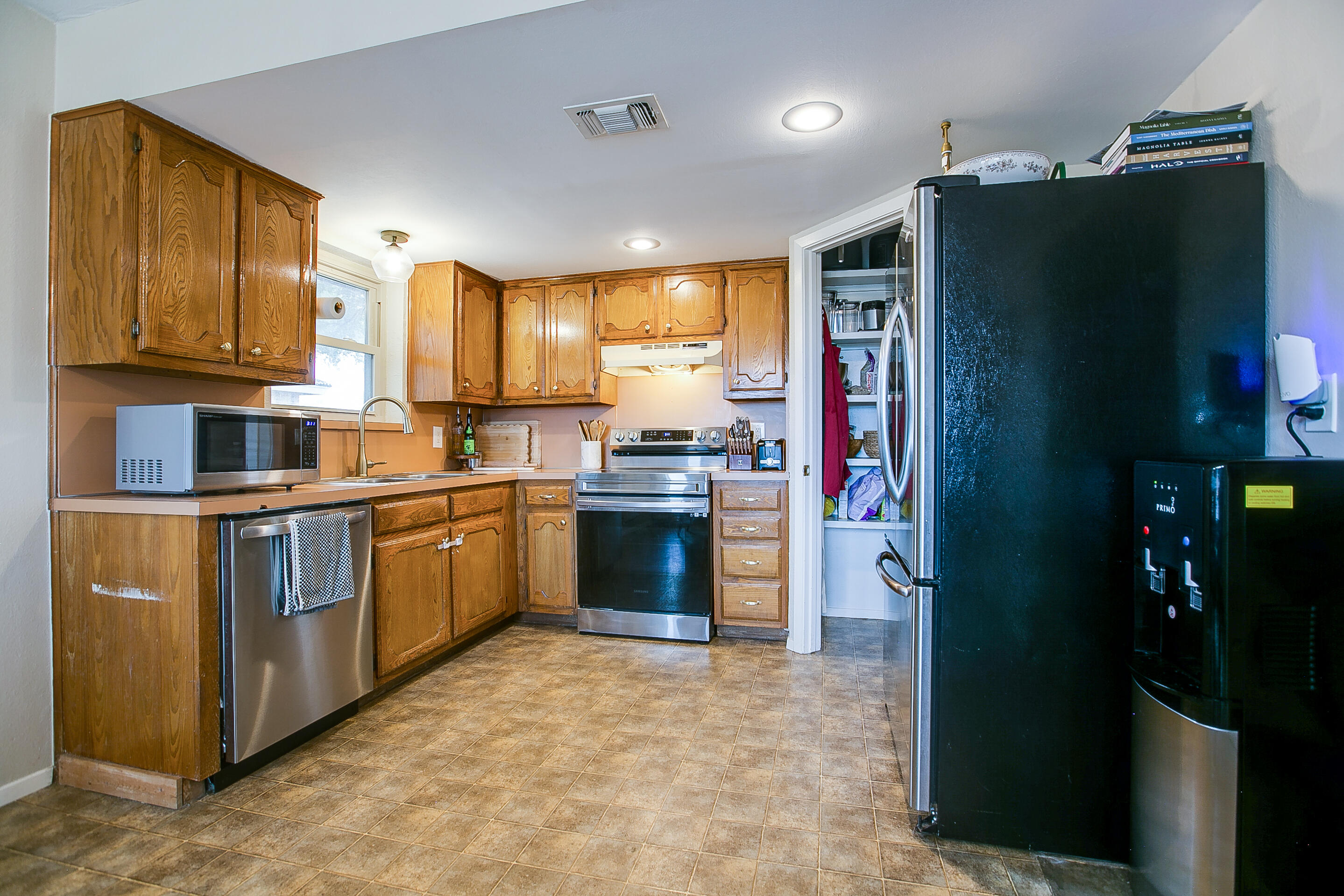 1806 Kansas Avenue Property Photo 8