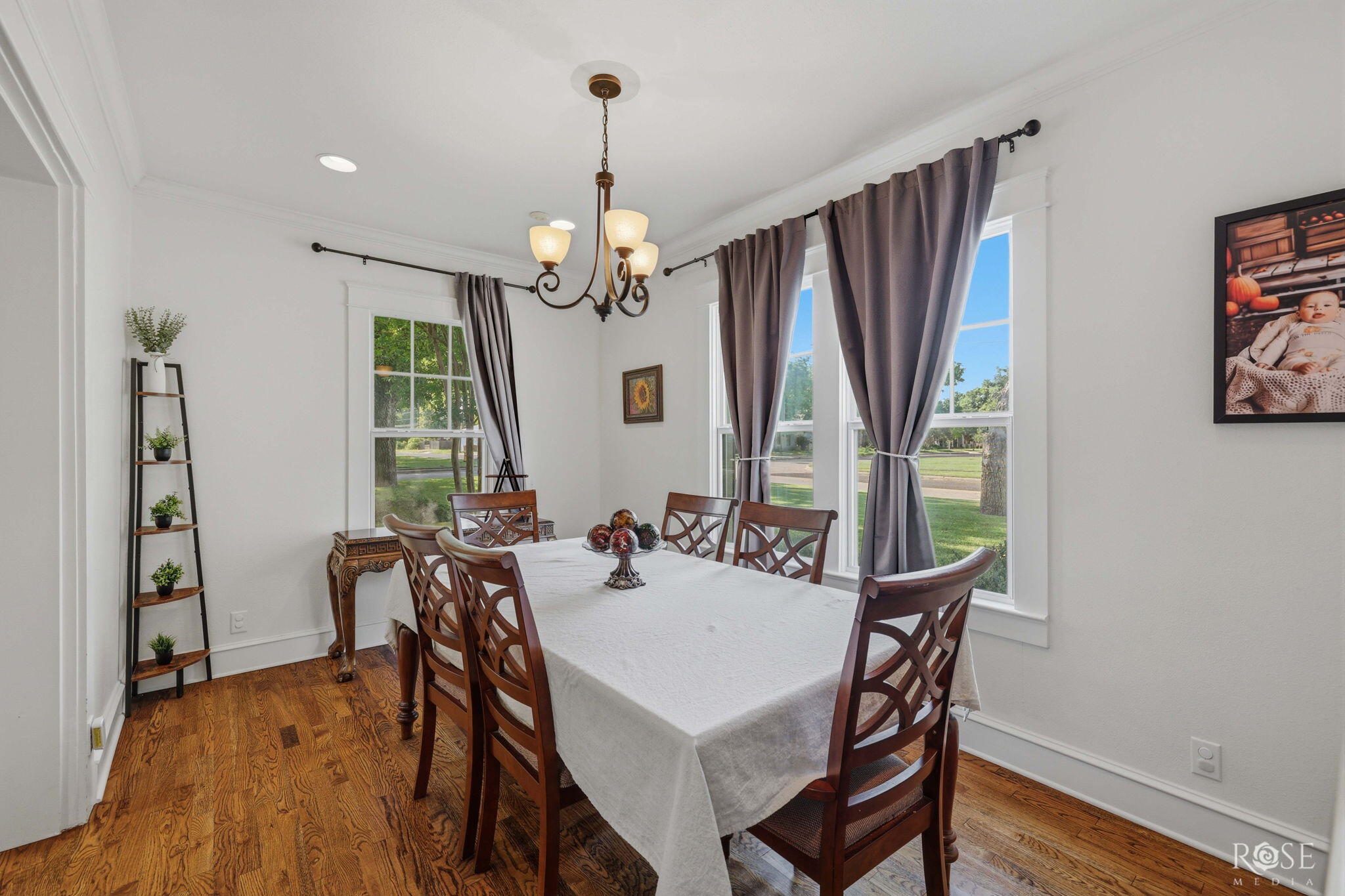 1327 Mackenzie Street Property Photo 13