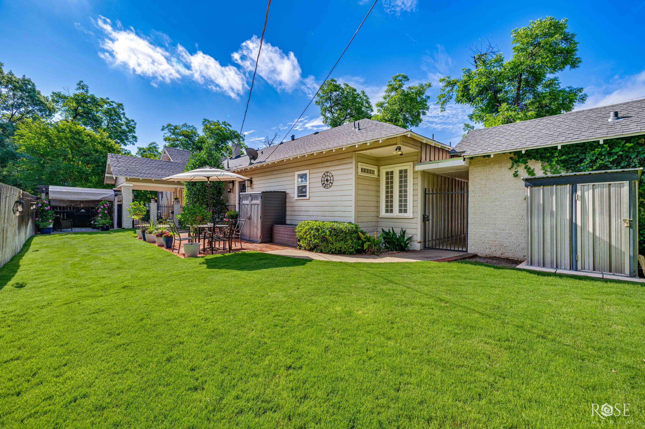 1327 Mackenzie Street Property Photo 41
