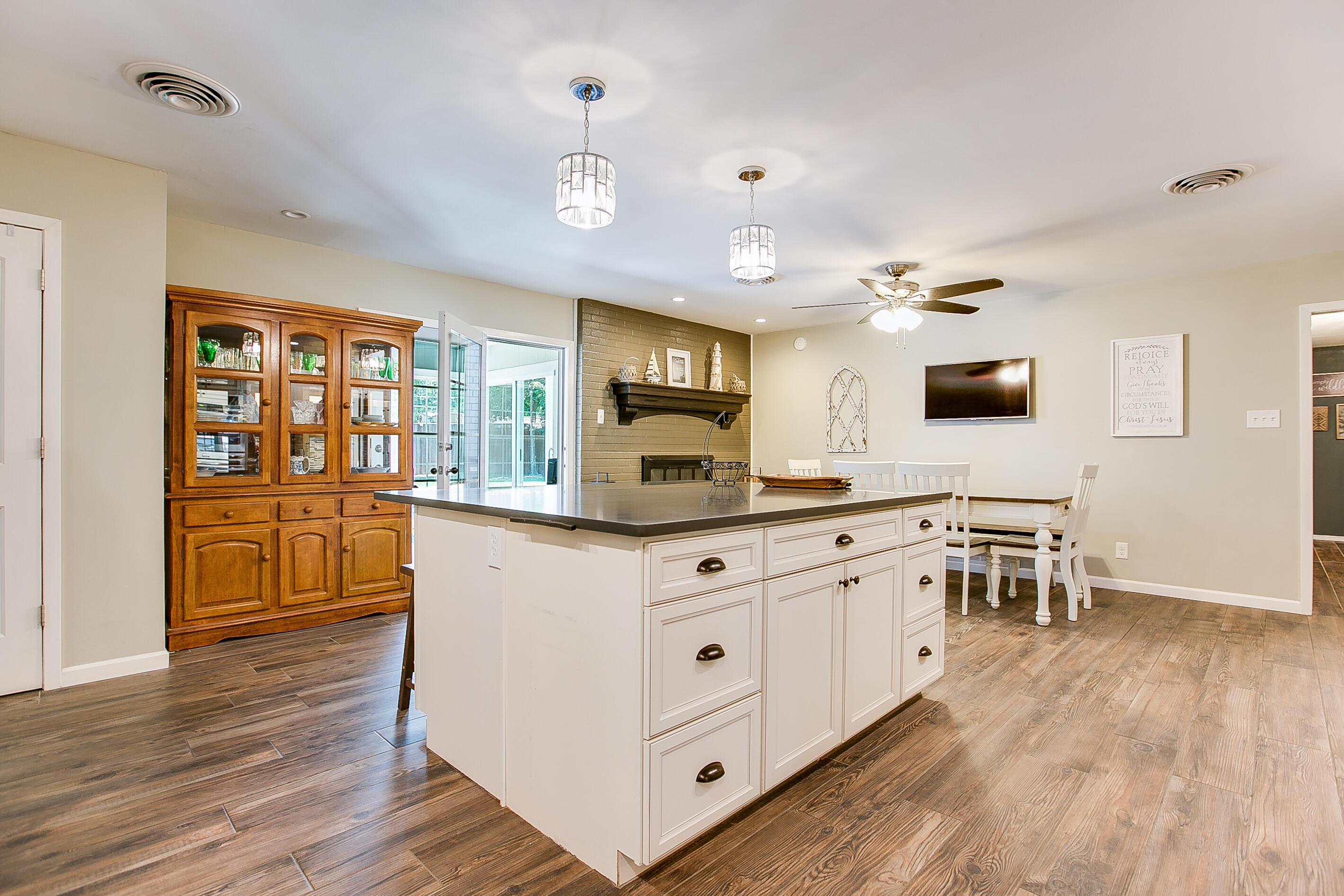 2636 A And M Avenue Property Photo 15