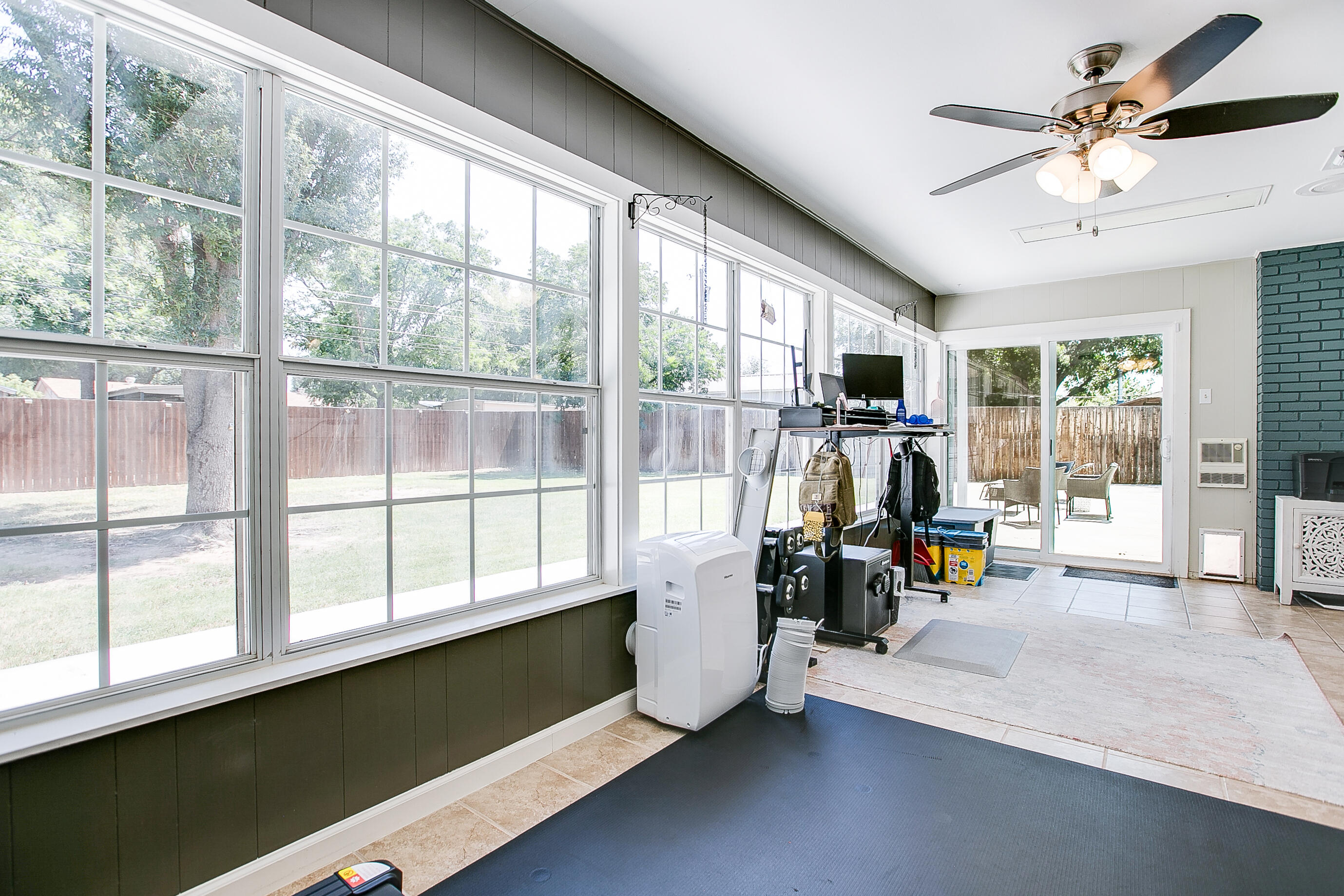 2636 A And M Avenue Property Photo 17