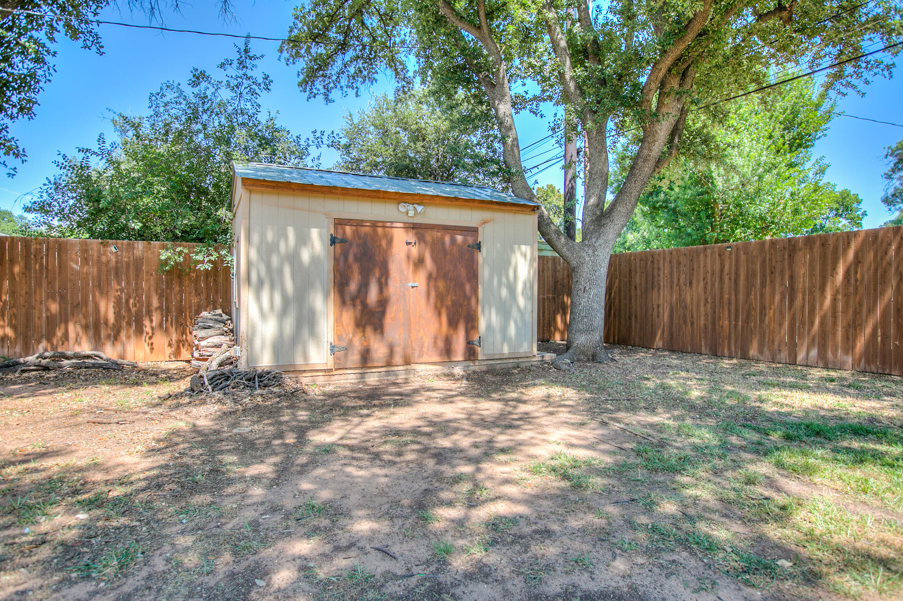 2636 A And M Avenue Property Photo 31