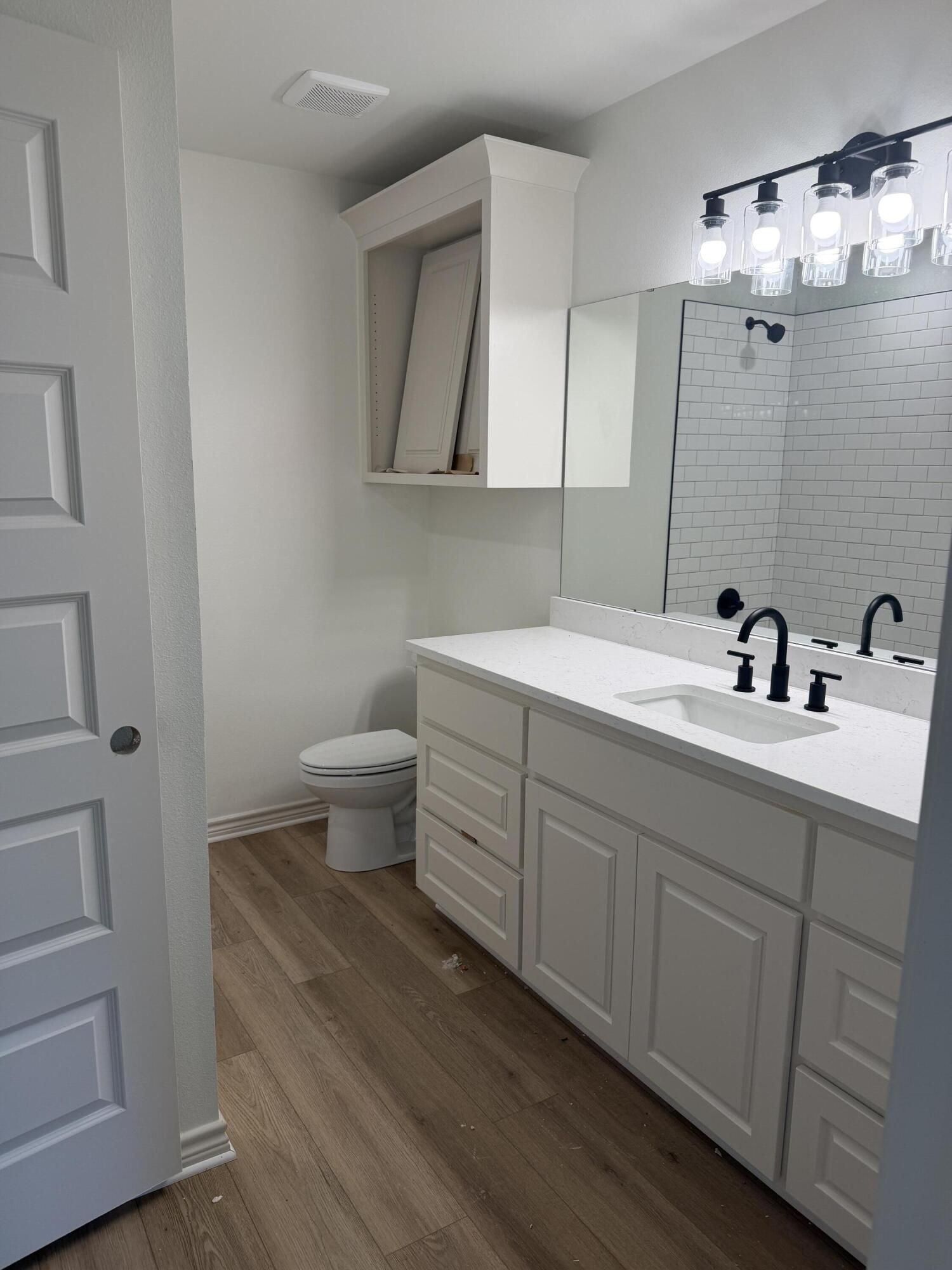 1726 Beacon Street Property Photo 3