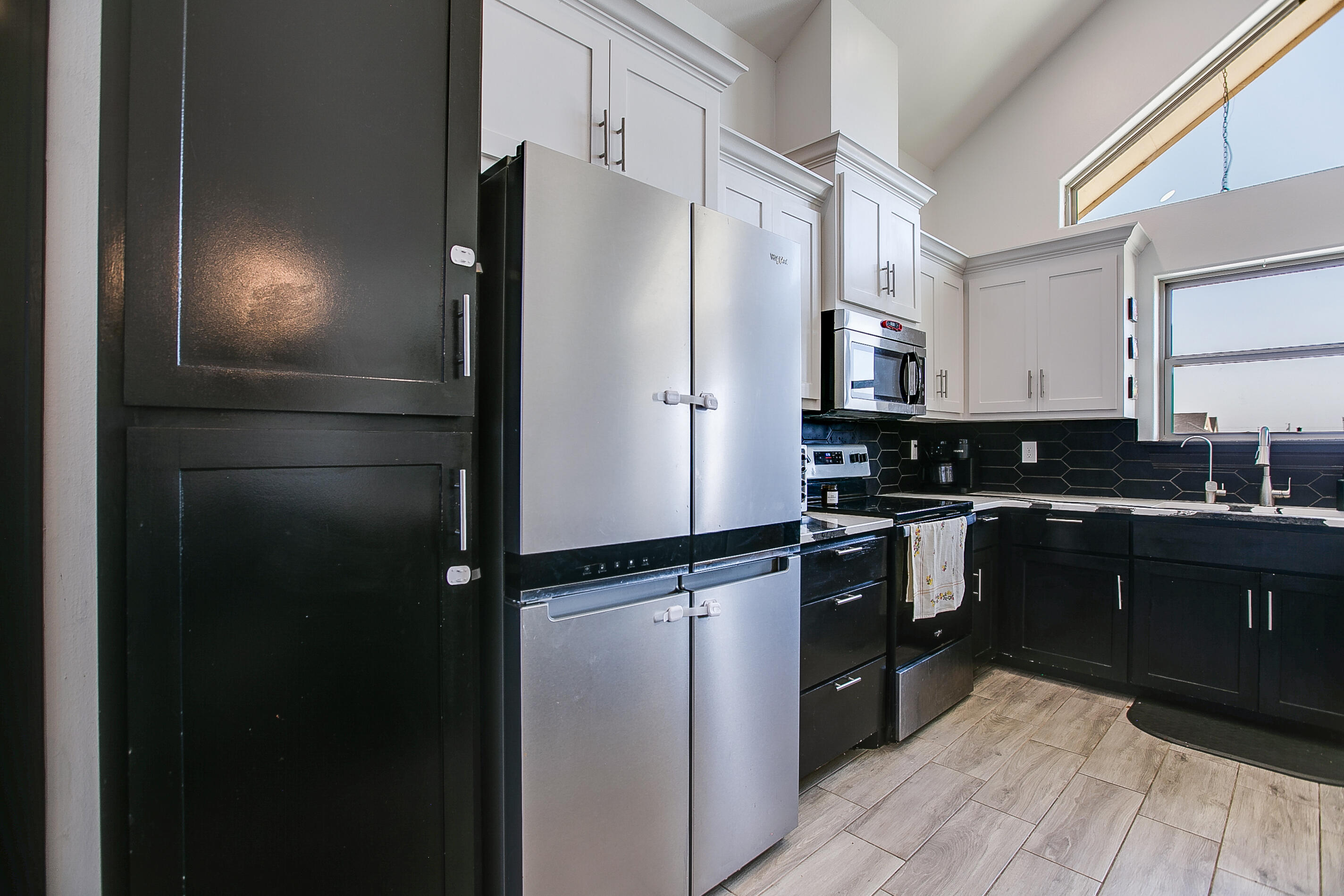 3544 Jaguar Trail Property Photo 9