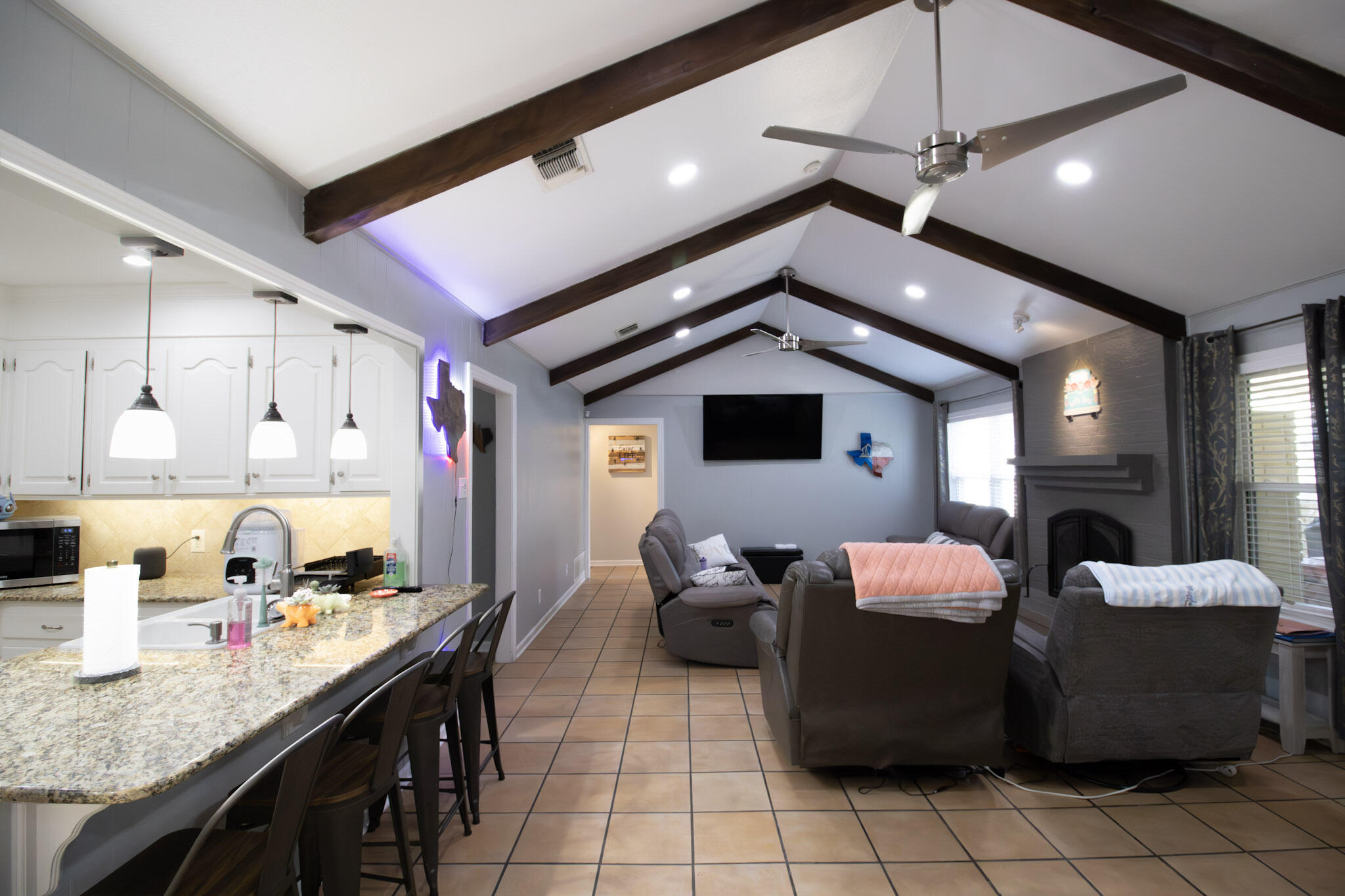 3105 Southland Boulevard Property Photo 4