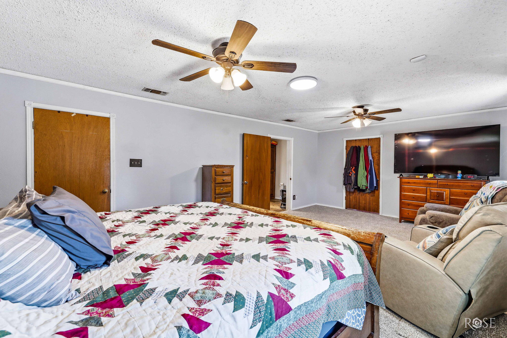 2704 Waco Street Property Photo 15