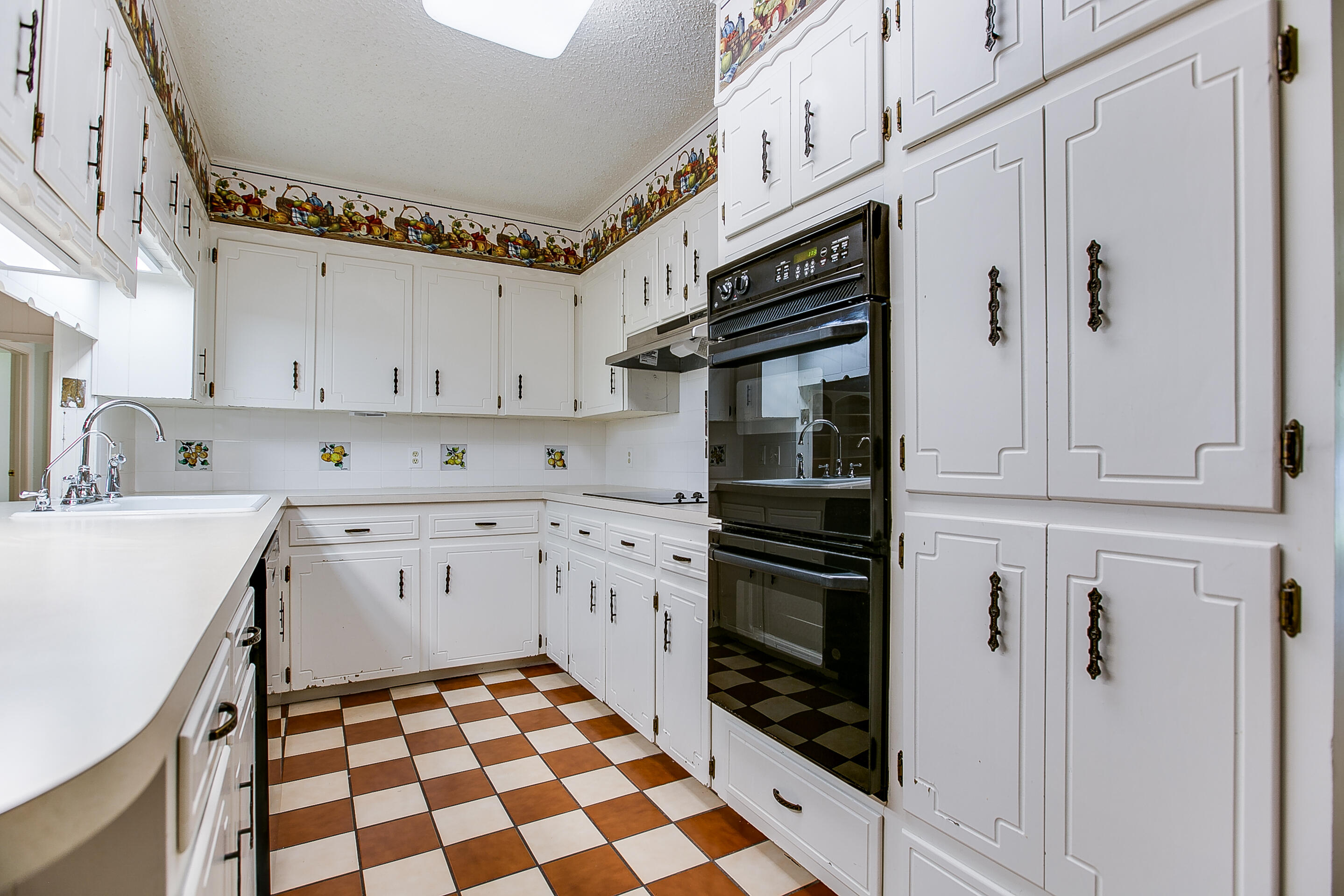 2906 Briargrove Lane Property Photo 18