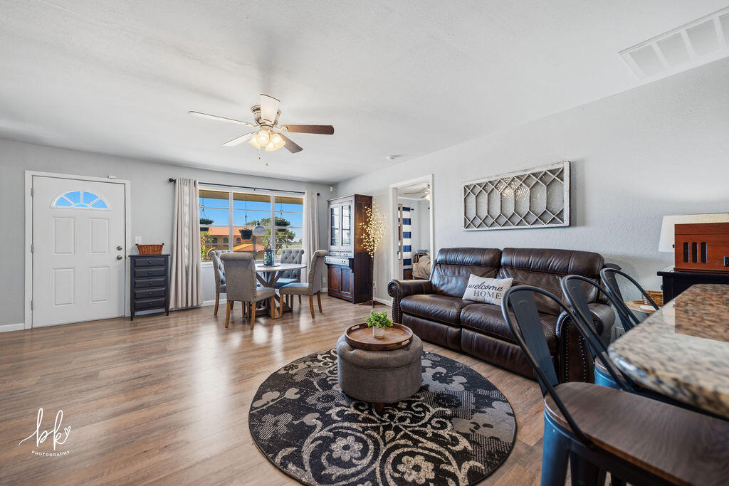 1902 Beaty Road Property Photo 4