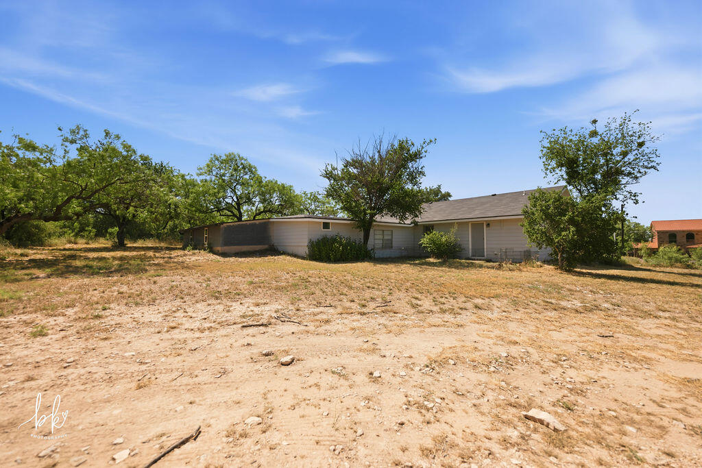 1902 Beaty Road Property Photo 19