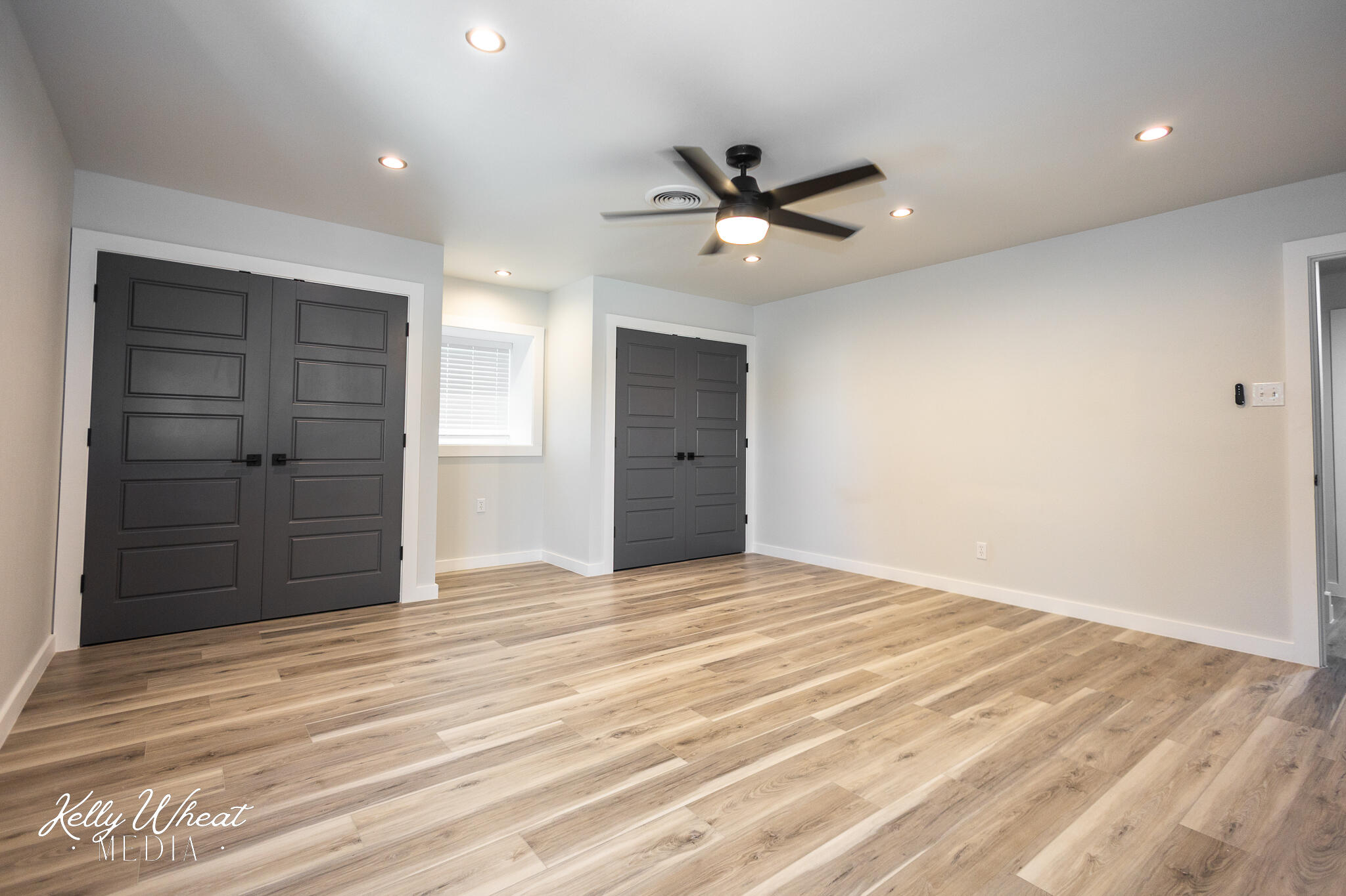 2644 Parkview Drive Property Photo 36