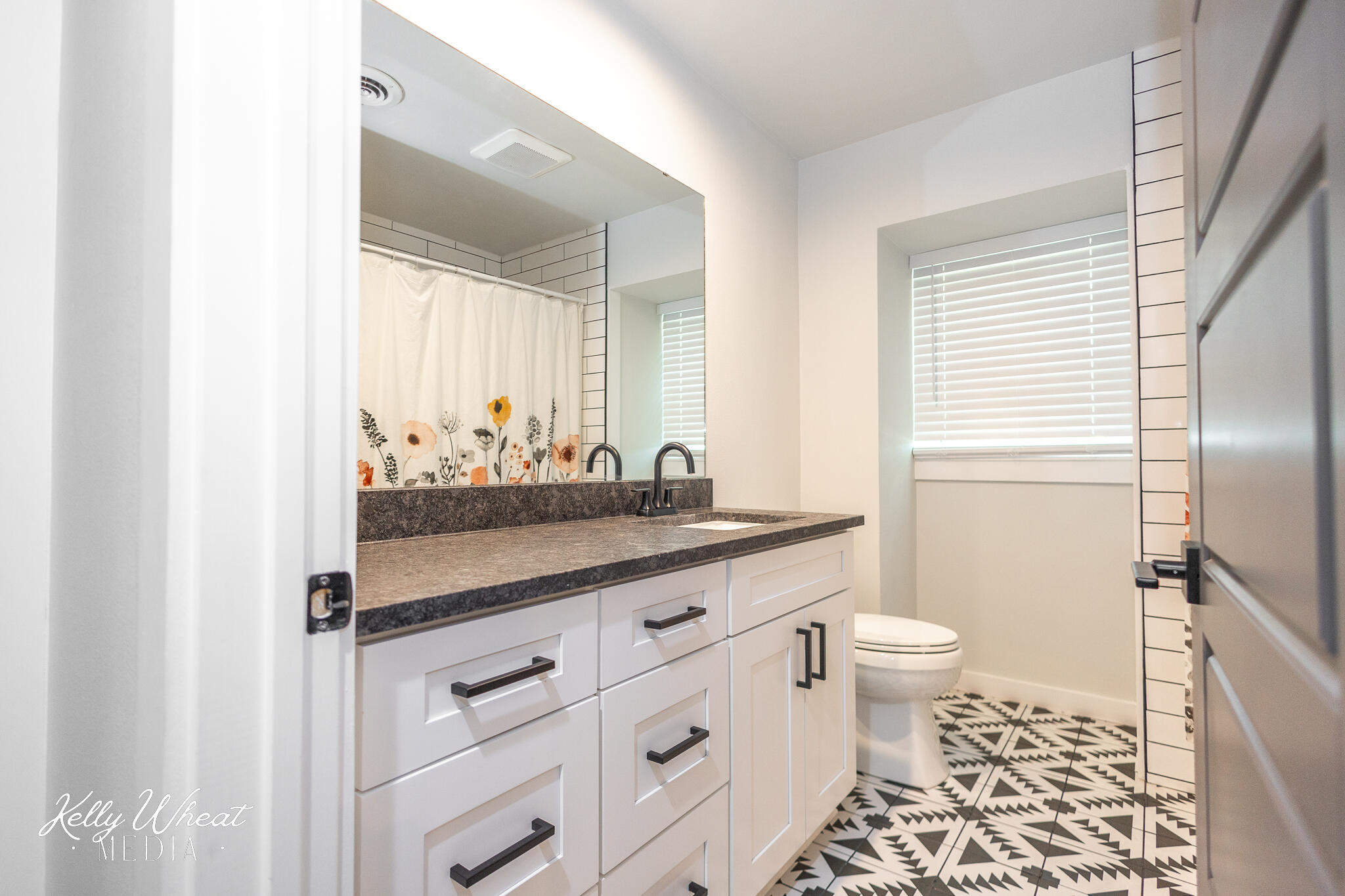 2644 Parkview Drive Property Photo 41
