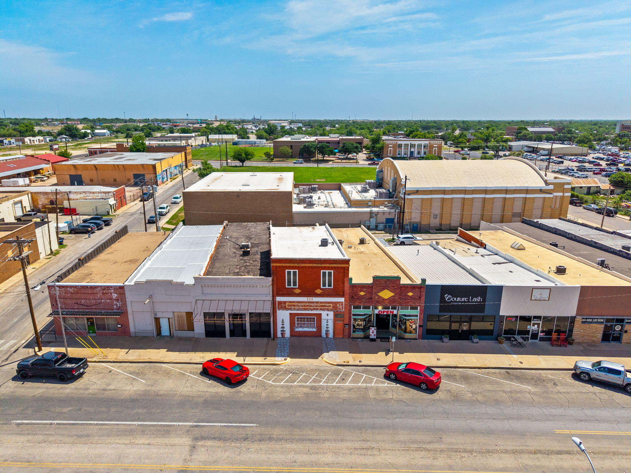 224 N Chadbourne Street Property Photo 6