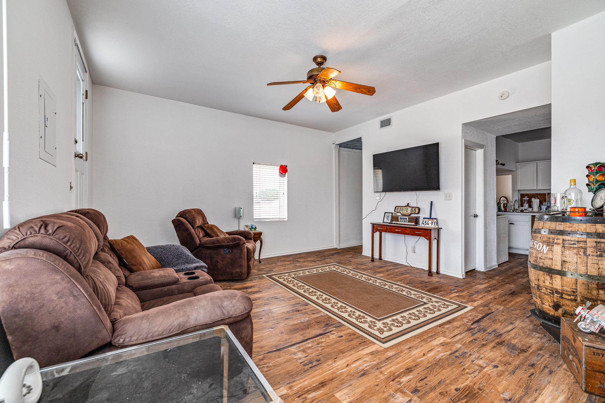 224 N Chadbourne Street Property Photo 7