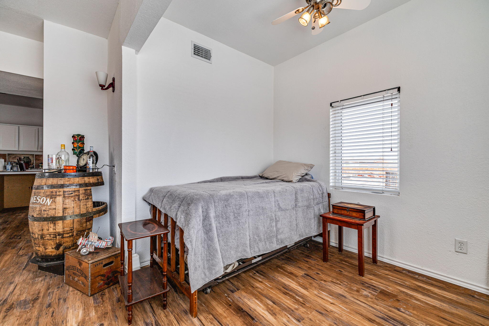 224 N Chadbourne Street Property Photo 10