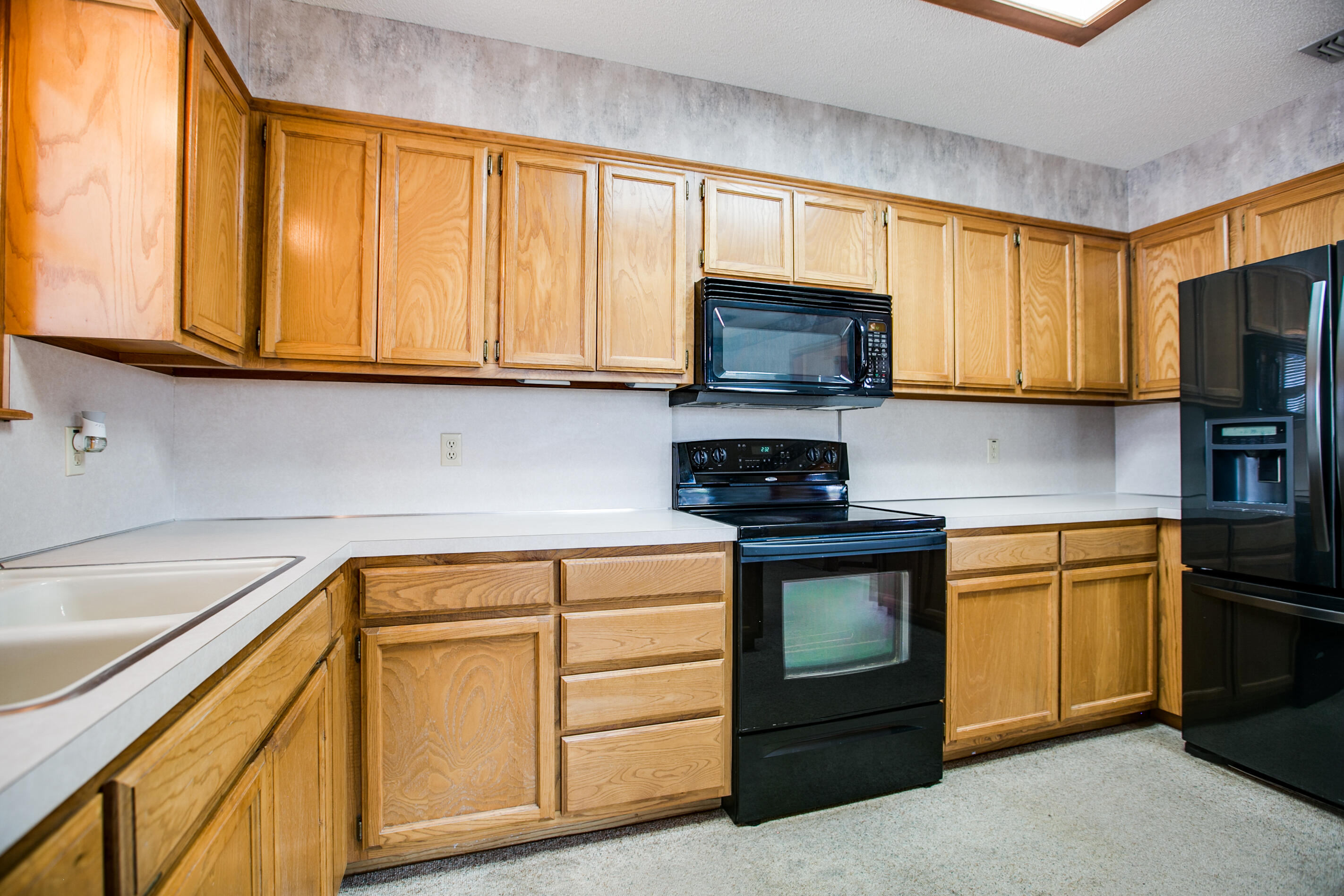 4201 Shefflera Drive Property Photo 16