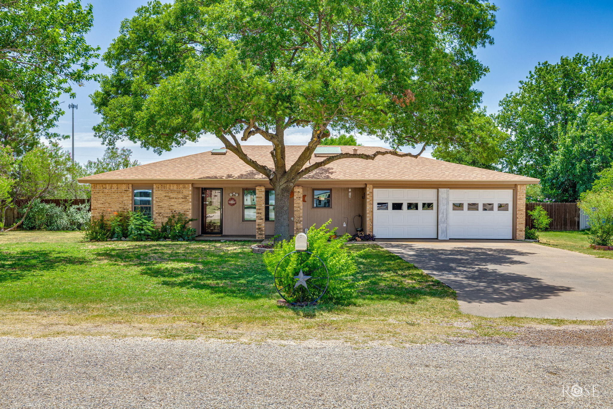203 Tyler Terrace Drive Property Photo 1