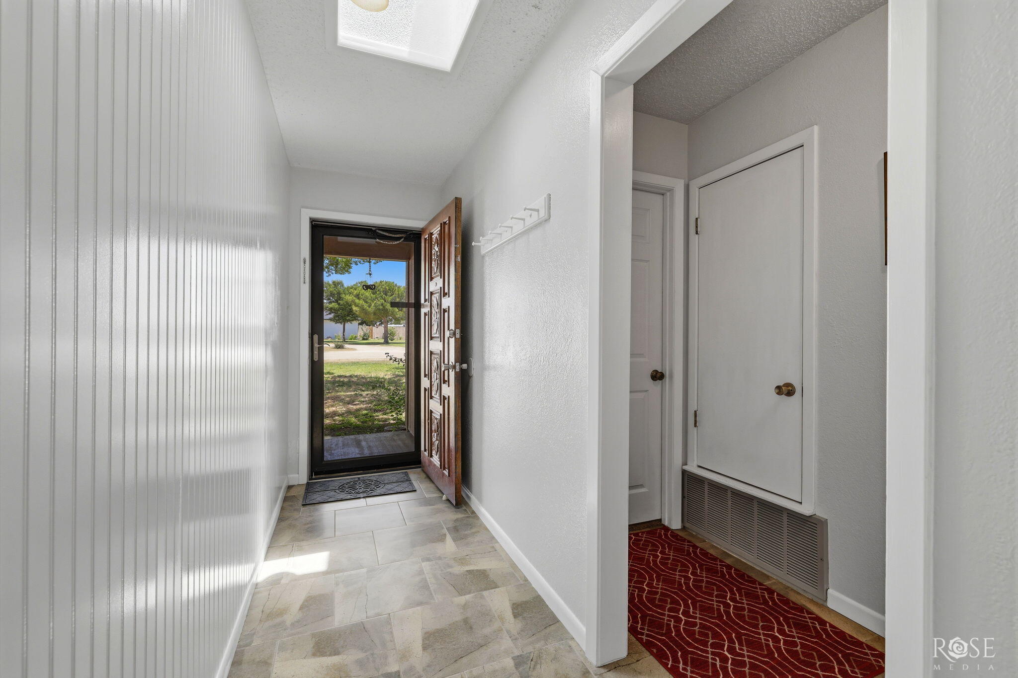 203 Tyler Terrace Drive Property Photo 6