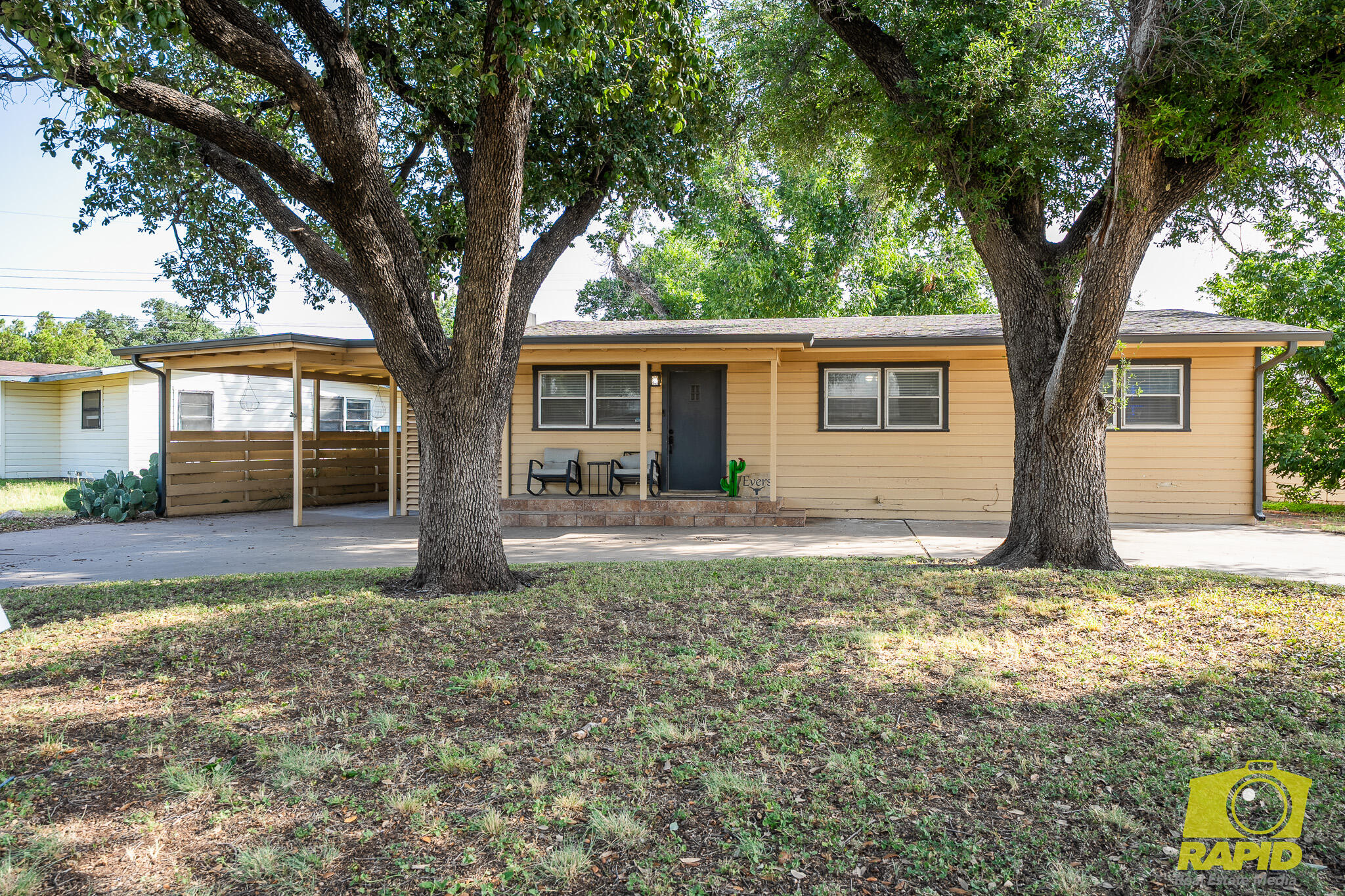 2508 Smu Avenue Property Photo 1