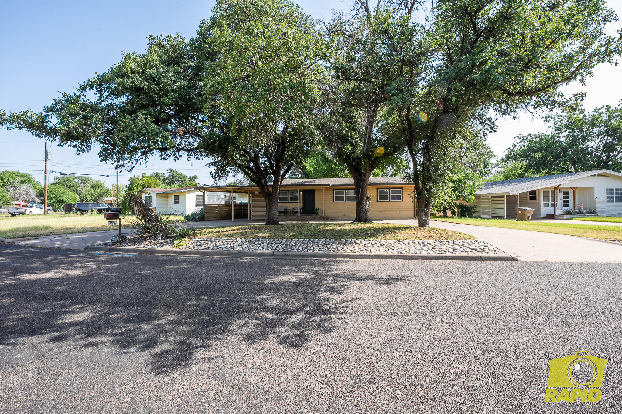 2508 Smu Avenue Property Photo 3