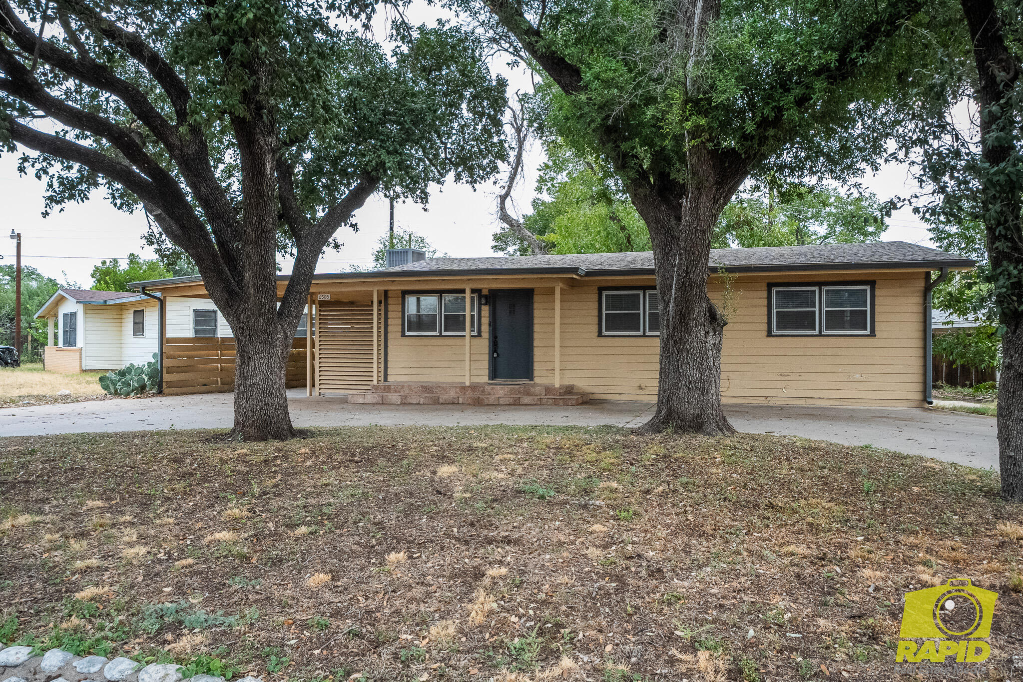 2508 Smu Avenue Property Photo 3