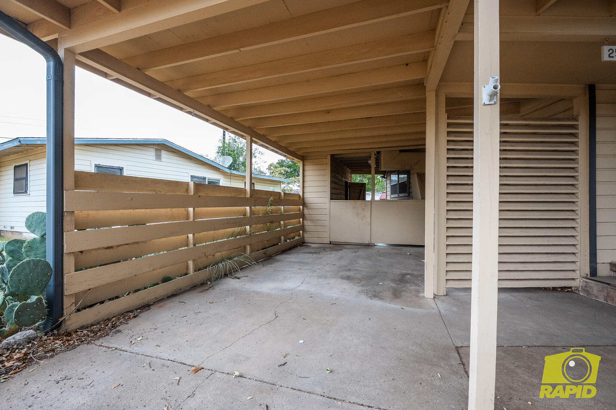 2508 Smu Avenue Property Photo 6