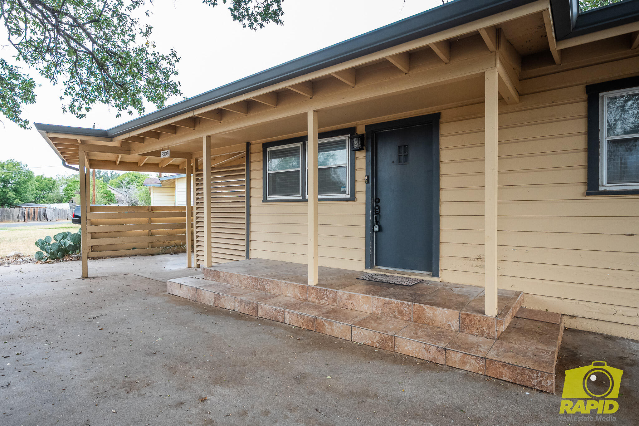 2508 Smu Avenue Property Photo 7