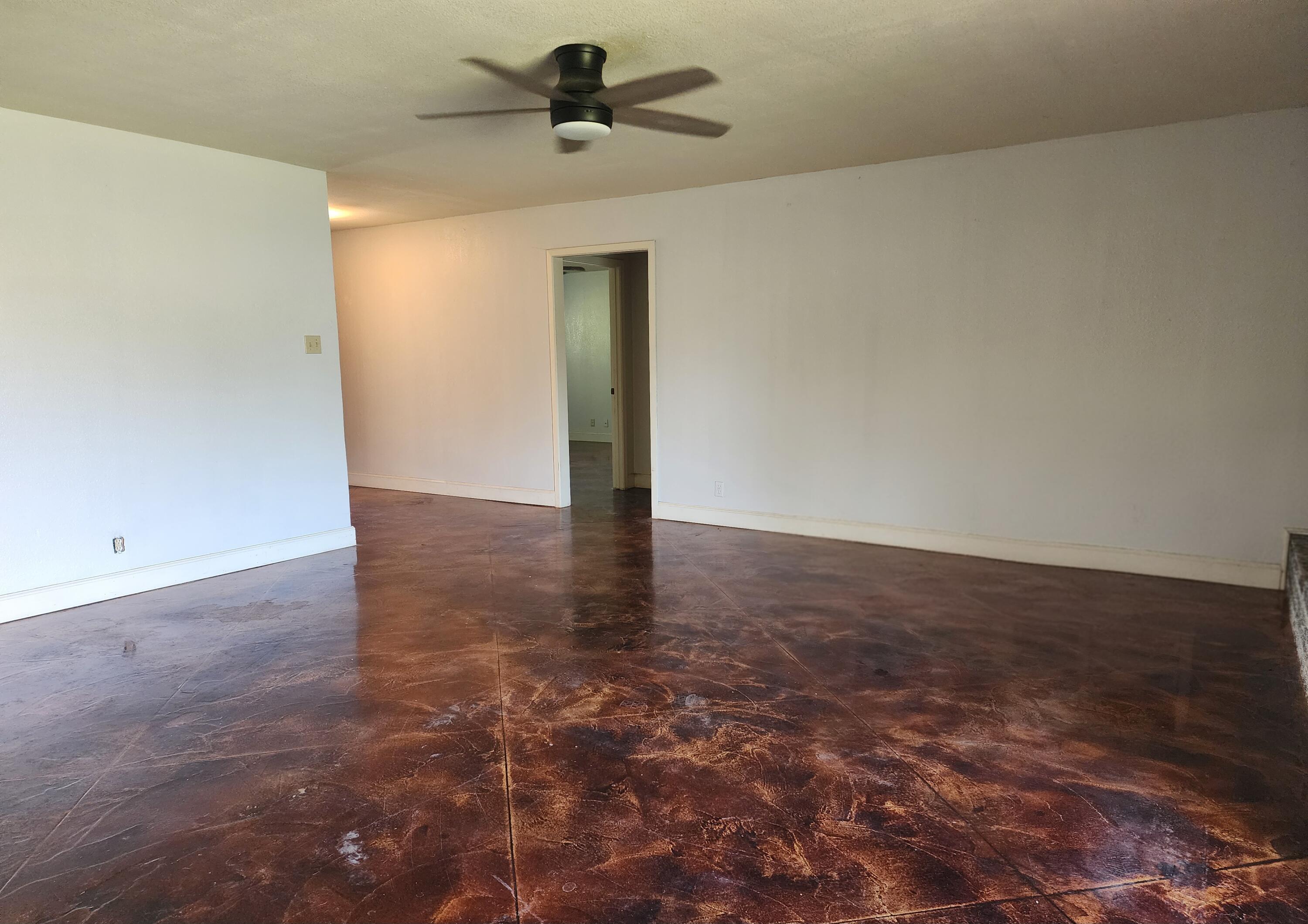 3218 Canyon Creek Drive Property Photo 3