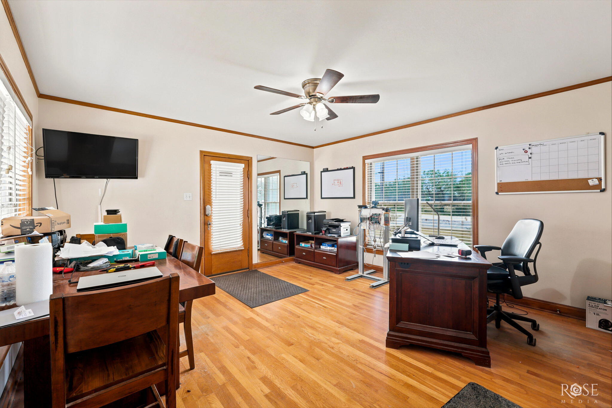 302 S Broadway Street Property Photo 15