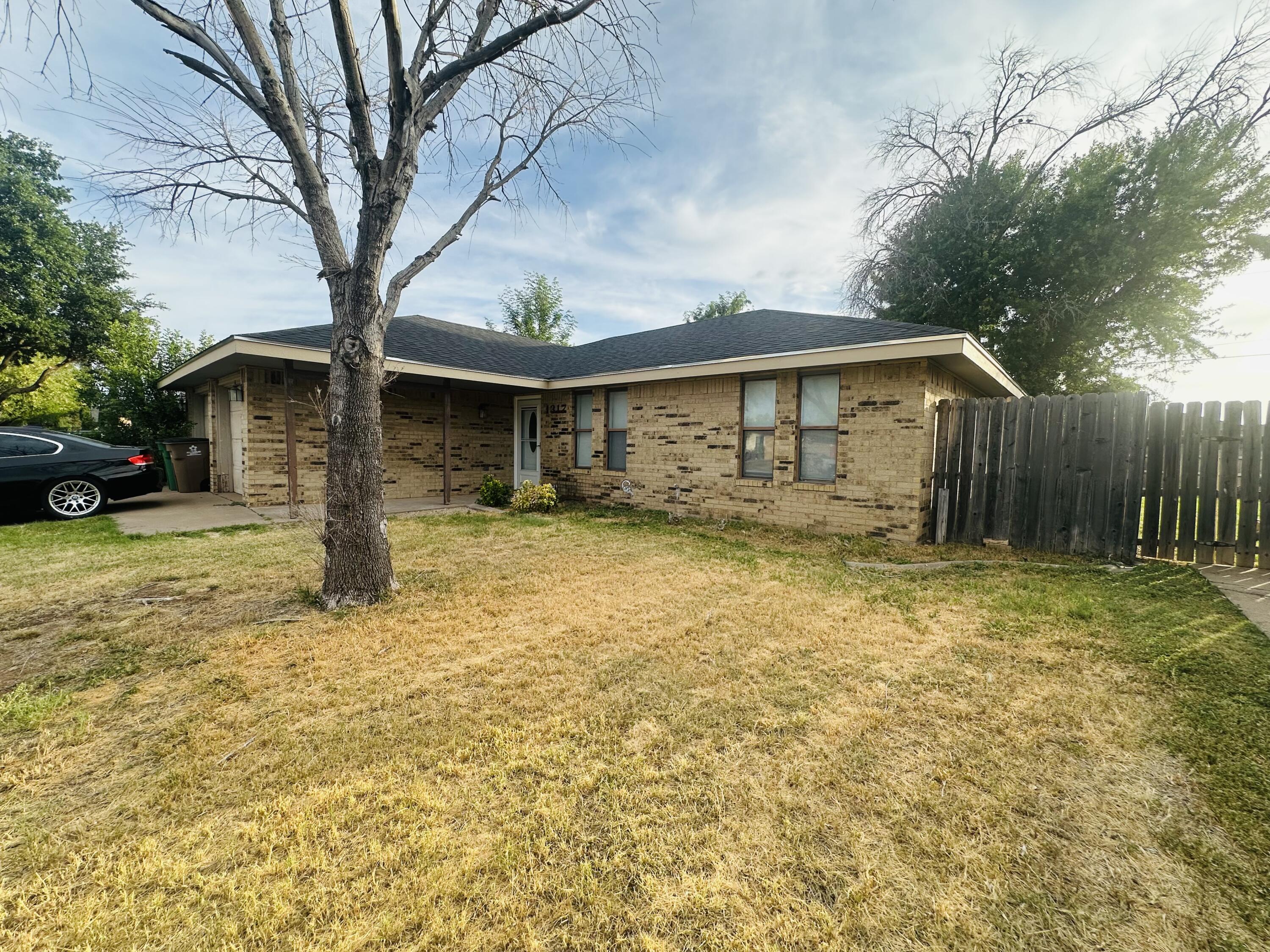 1317 Gregory Drive Property Photo 2