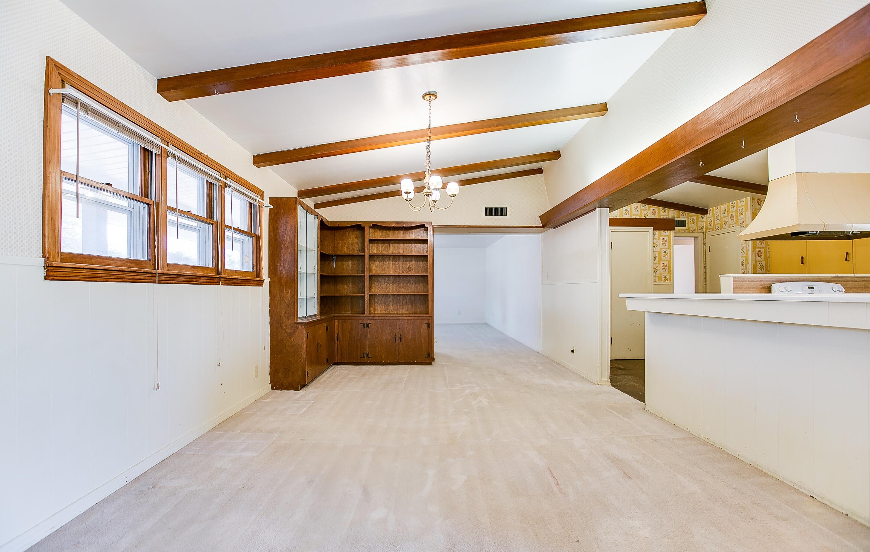 2811 W Twohig Avenue Property Photo 10