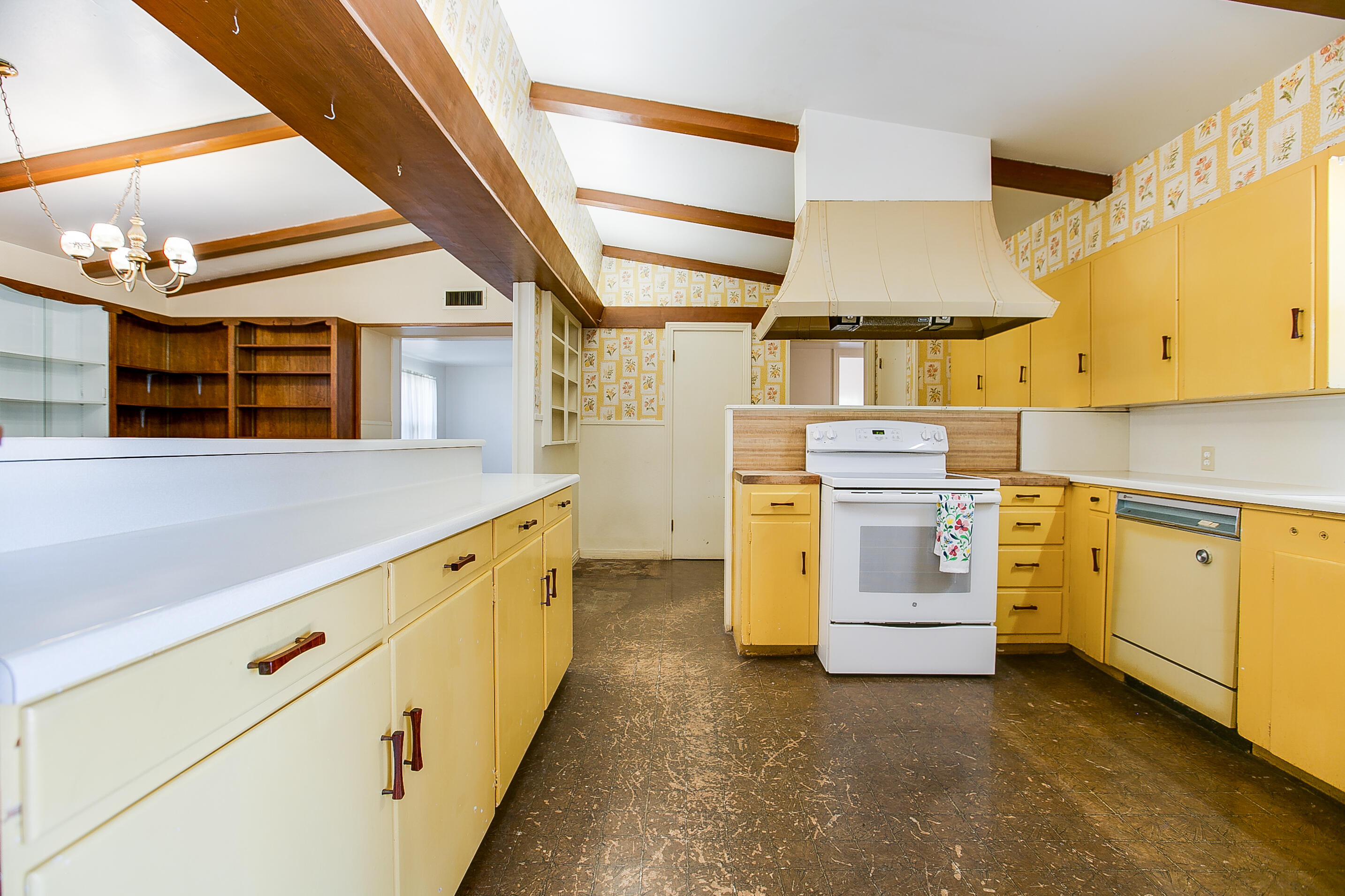 2811 W Twohig Avenue Property Photo 12