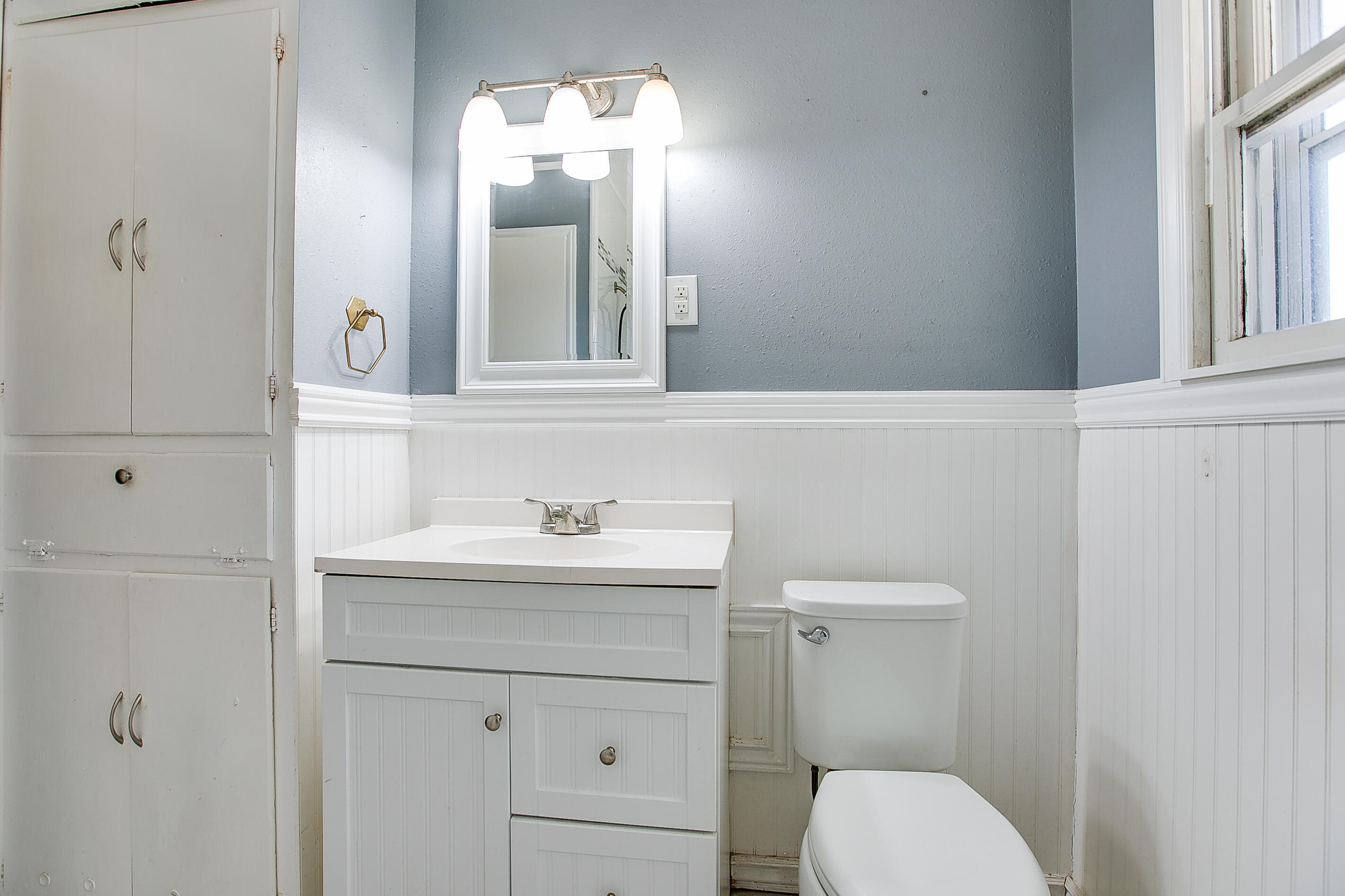 2811 W Twohig Avenue Property Photo 22