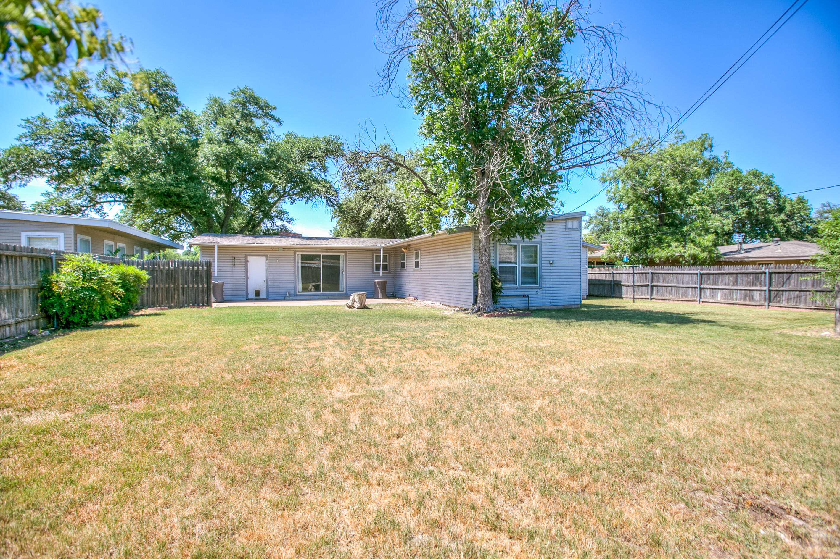 2811 W Twohig Avenue Property Photo 27