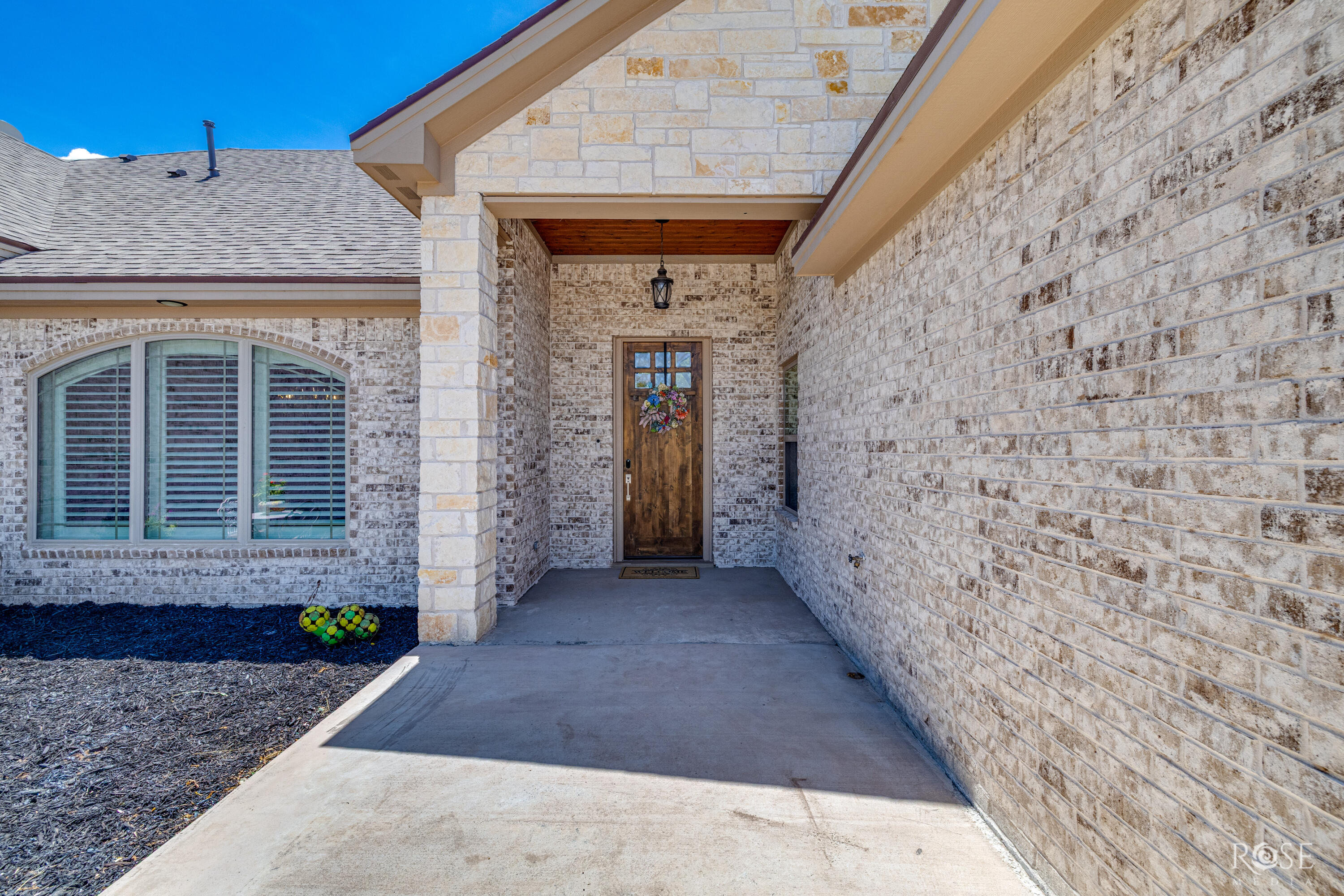 21592 Ash Logan Court Property Photo 3