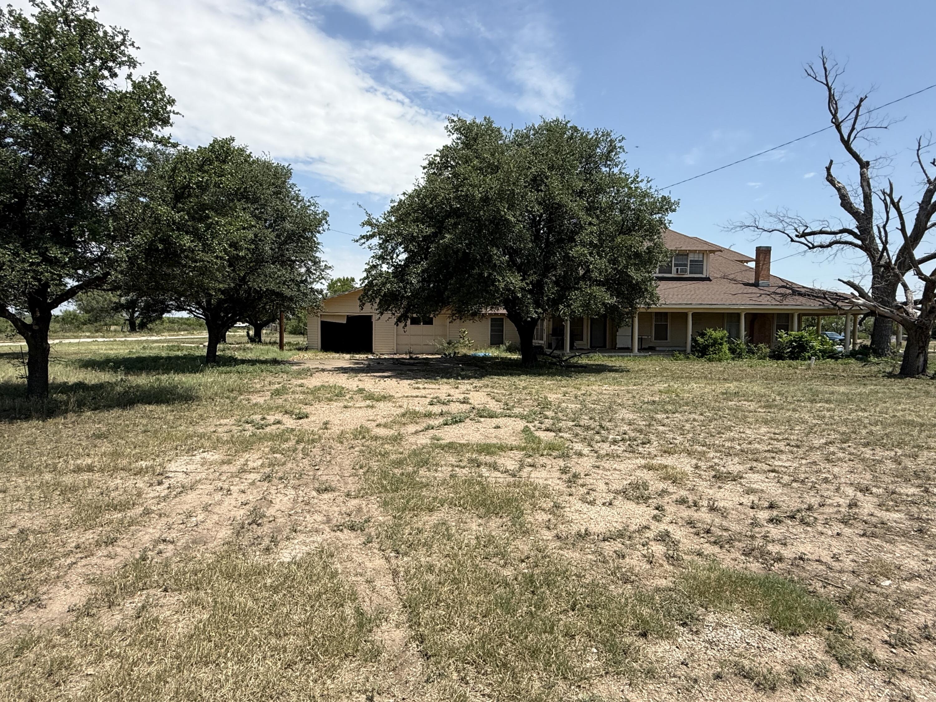 253 N Sims Avenue Property Photo 4