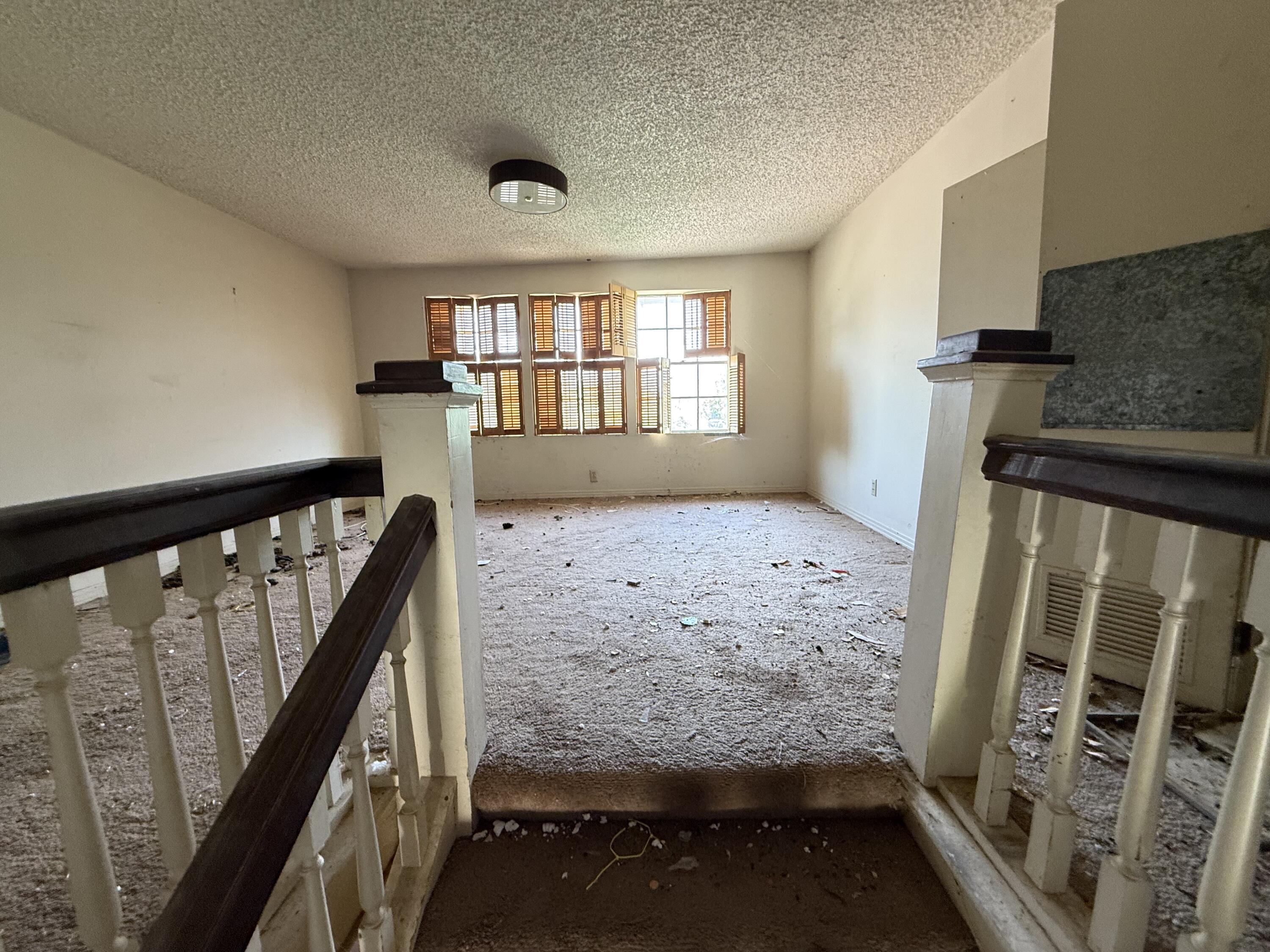 253 N Sims Avenue Property Photo 17