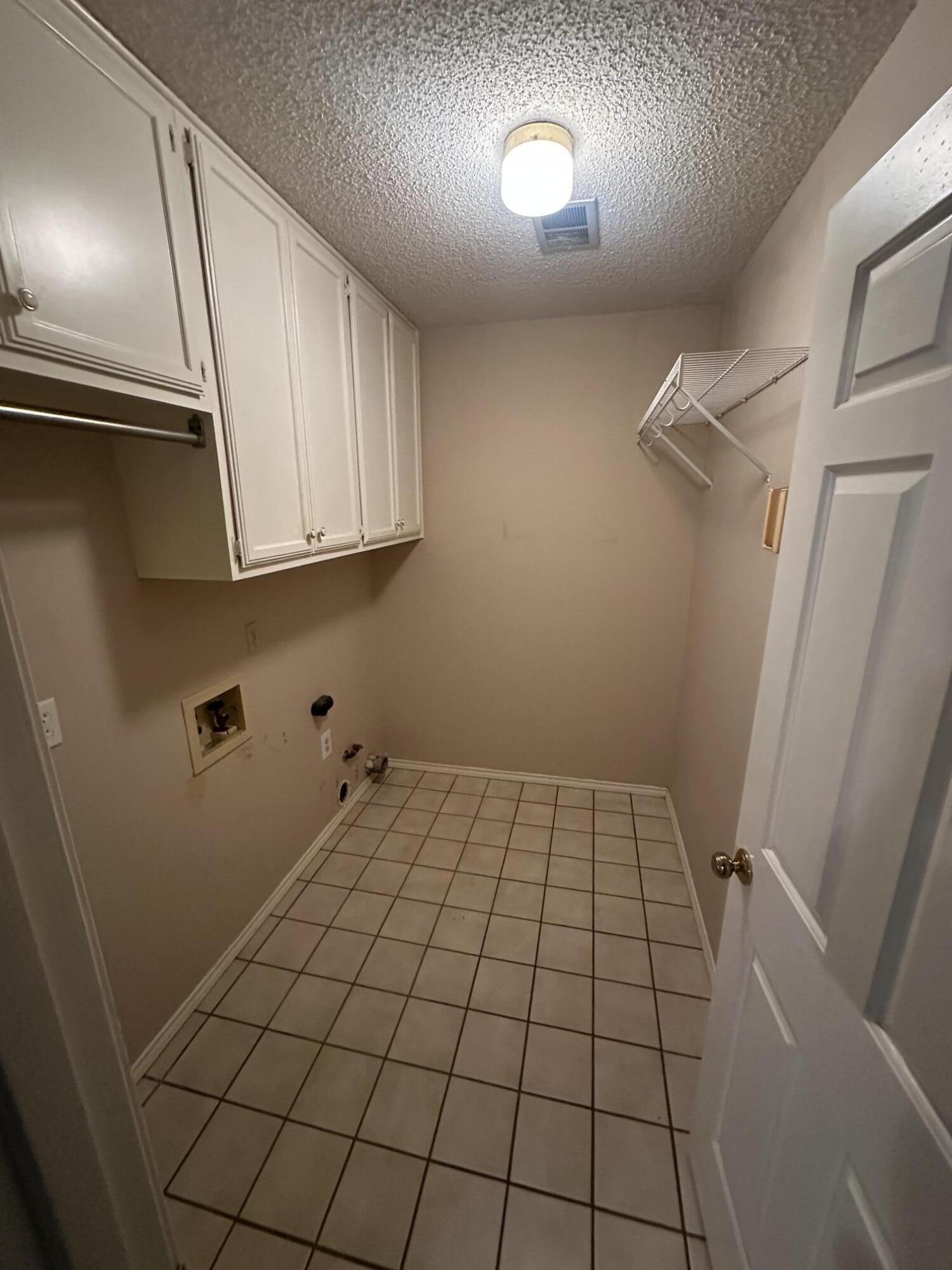 3426 Cedarhill Drive Property Photo 13