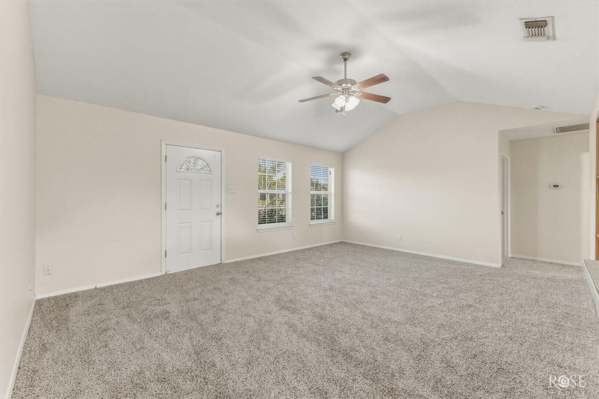 2724 Mcgill Boulevard Property Photo 6