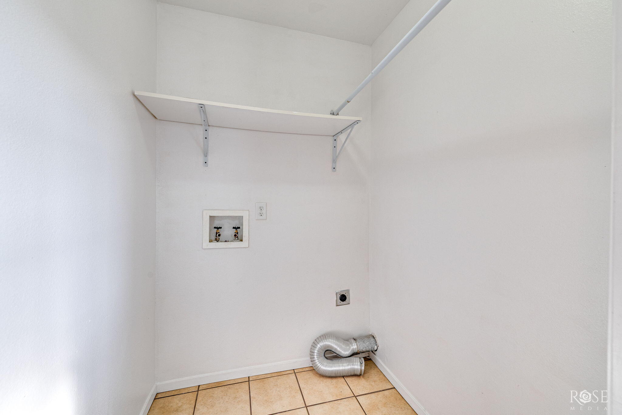 2724 Mcgill Boulevard Property Photo 19
